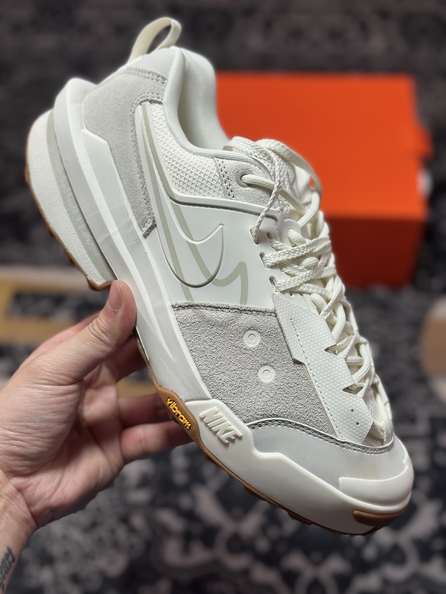 原装级别 Sacai x Nike Zegamadome SP 联名款 机能风休闲运动鞋  HQ8618-005