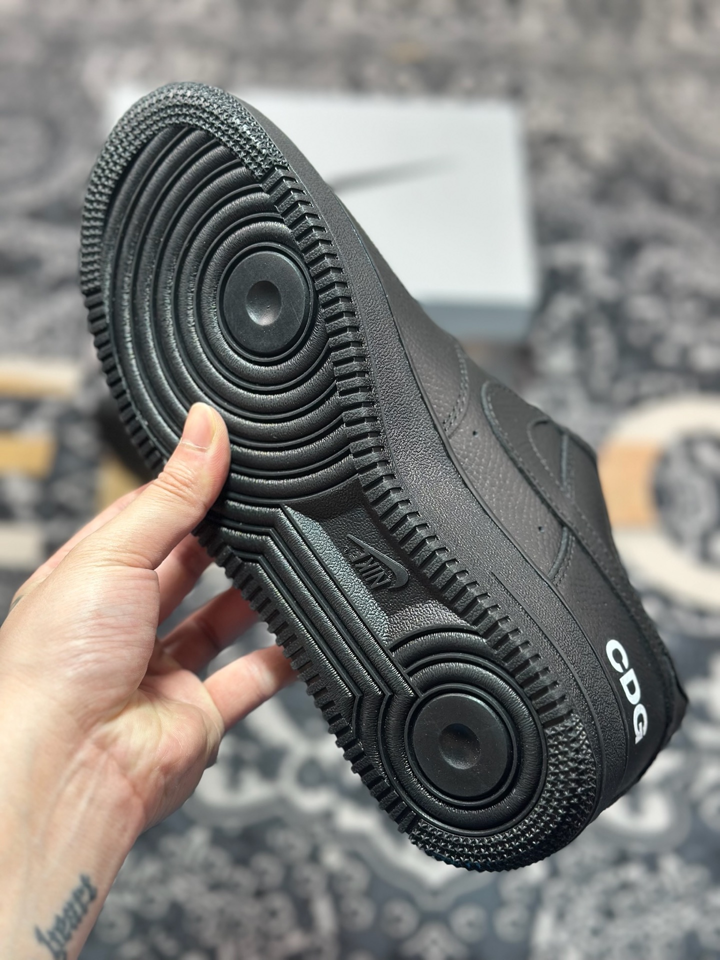 原装级别 CDG x Air Force 1 Low 黑色  IB9949-001