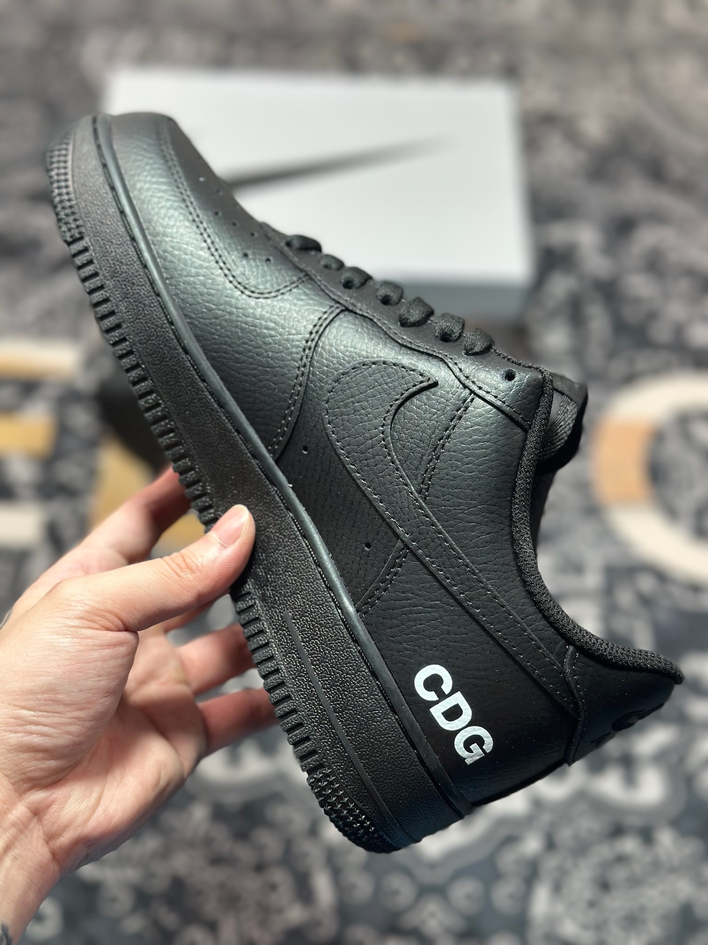 原装级别 CDG x Air Force 1 Low 黑色  IB9949-001