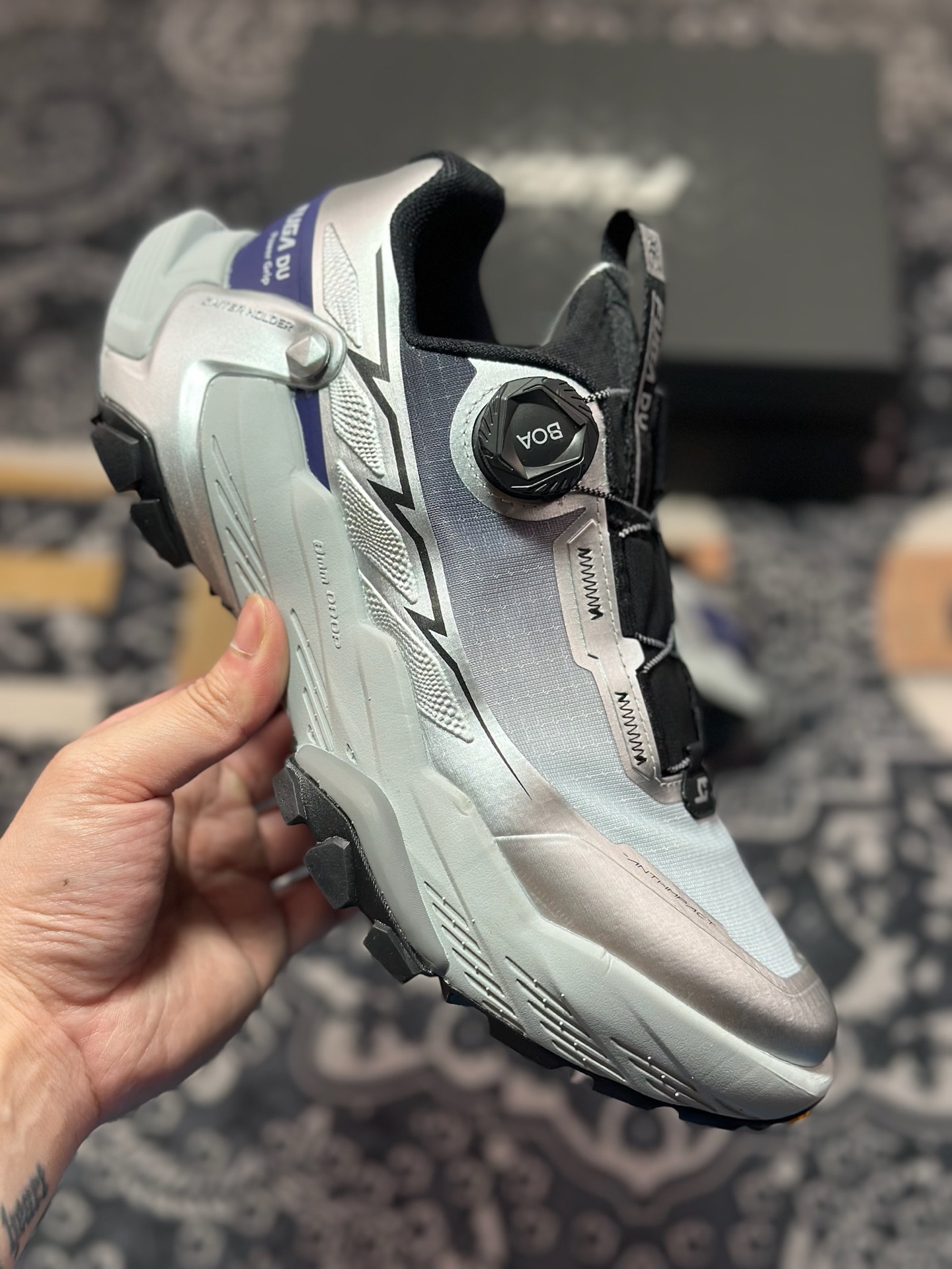 原装级别 凯乐石 KAILAS FUGA 黑山 DU BOA超强抓地力跑步鞋 KS2433171 银黑-Chinese UA Cheap High Quatity Brand Clothes Bags handbags Sneakers wholesale wholesaler seller from China Factory suppliers Fashion Clothing Shoes best Quality Beautiful Price 原装级别 凯乐石 KAILAS FUGA 黑山 DU BOA超强抓地力跑步鞋 KS2433171 银黑