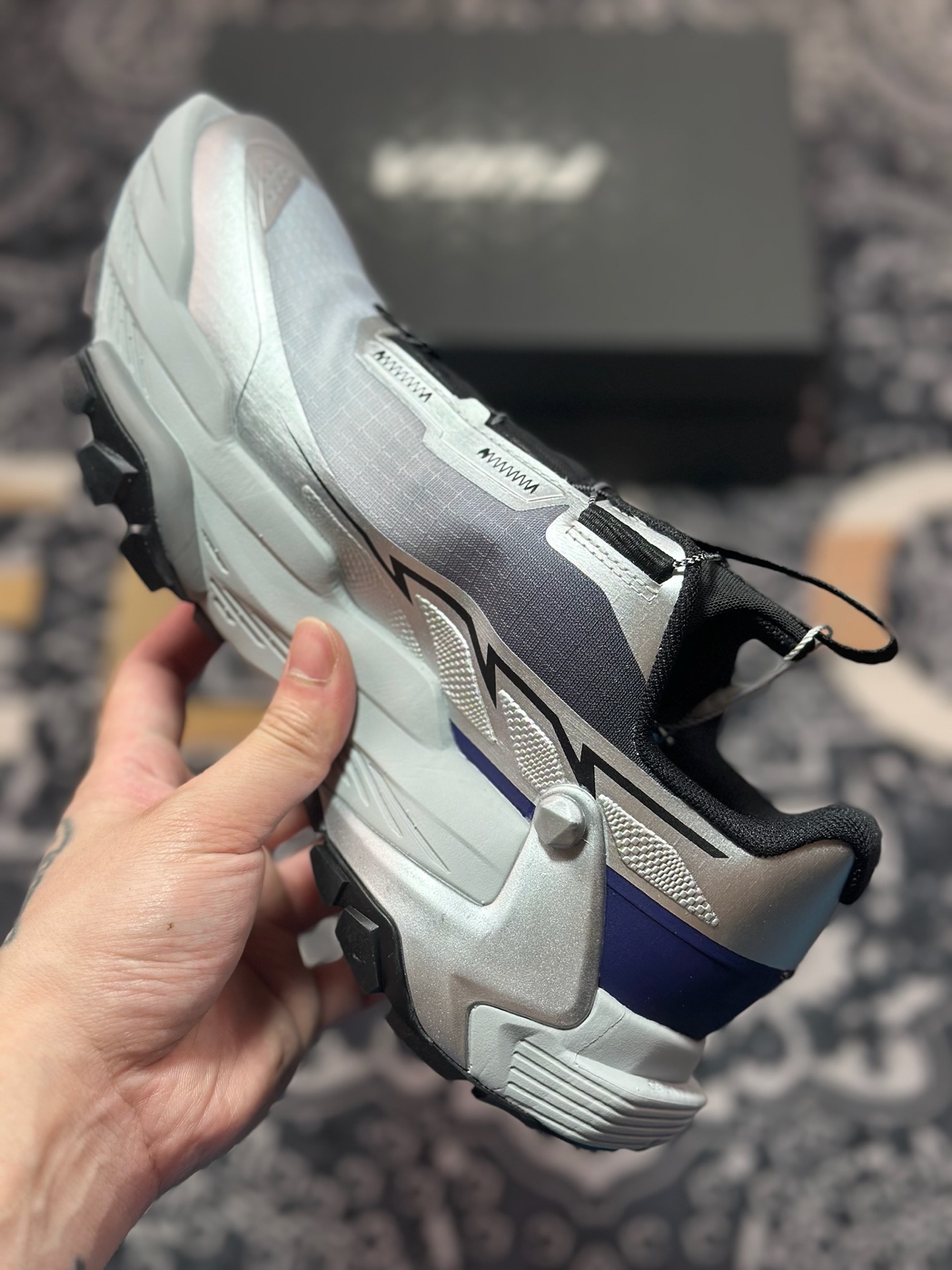 原装级别 凯乐石 KAILAS FUGA 黑山 DU BOA超强抓地力跑步鞋 KS2433171 银黑-Chinese UA Cheap High Quatity Brand Clothes Bags handbags Sneakers wholesale wholesaler seller from China Factory suppliers Fashion Clothing Shoes best Quality Beautiful Price 原装级别 凯乐石 KAILAS FUGA 黑山 DU BOA超强抓地力跑步鞋 KS2433171 银黑