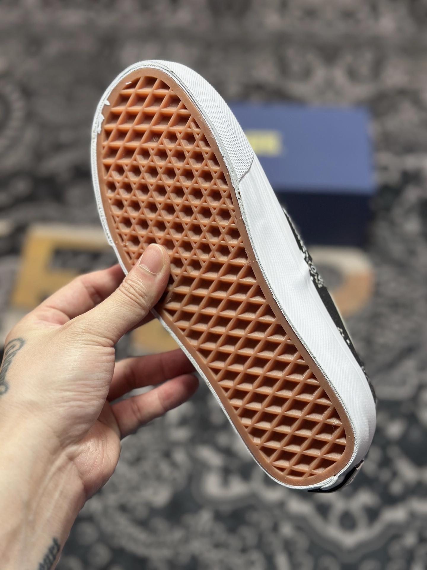 Vans Authentic 44 腰果花 VN000D5KESB1-Chinese UA Cheap High Quatity Brand Clothes Bags handbags Sneakers wholesale wholesaler seller from China Factory suppliers Fashion Clothing Shoes best Quality Beautiful Price Vans Authentic 44 腰果花 VN000D5KESB1