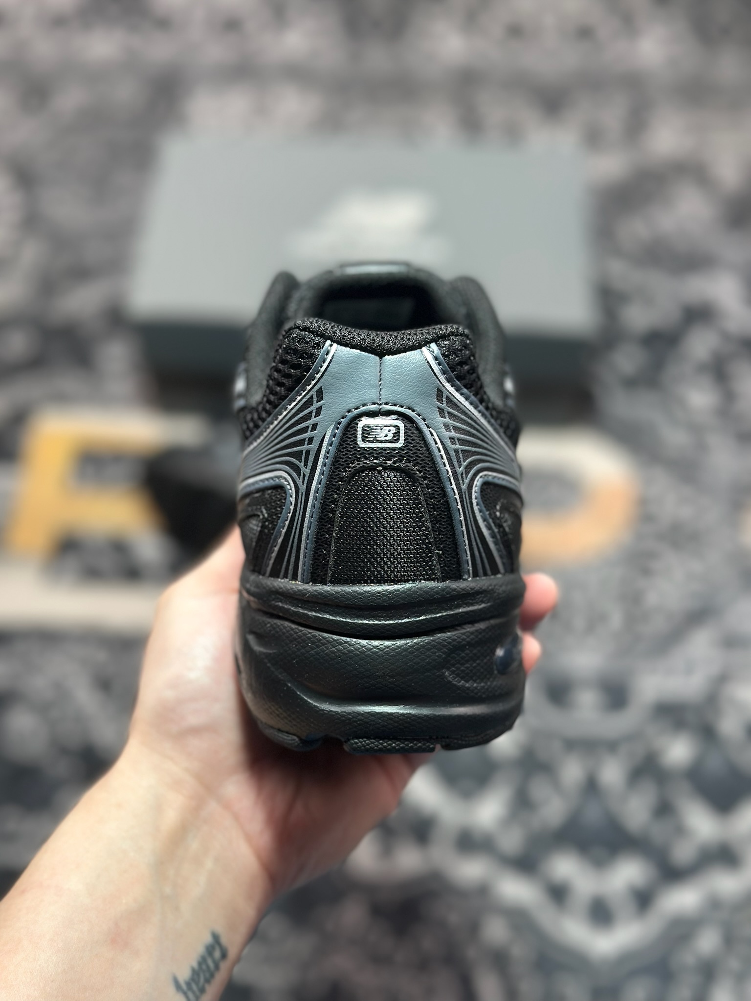 原装级别 New Balance NB740 轻便复古休闲运动跑步鞋 U740BM2-Chinese UA Cheap High Quatity Brand Clothes Bags handbags Sneakers wholesale wholesaler seller from China Factory suppliers Fashion Clothing Shoes best Quality Beautiful Price 原装级别 New Balance NB740 轻便复古休闲运动跑步鞋 U740BM2