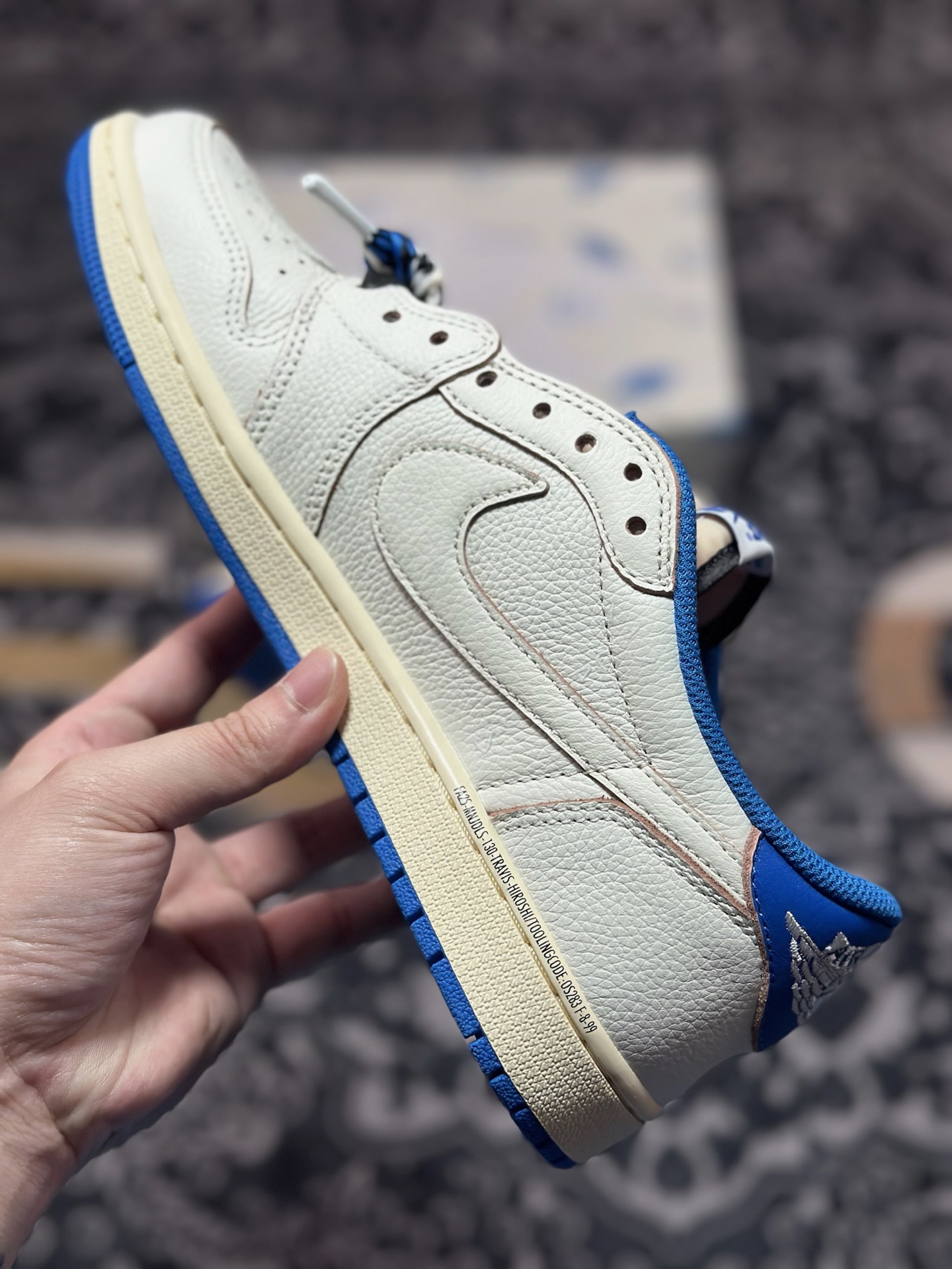 优选 原装级别 TS x Air Jordan 1 Low 闪电倒钩2.0 最新联名配色  DM7866-104