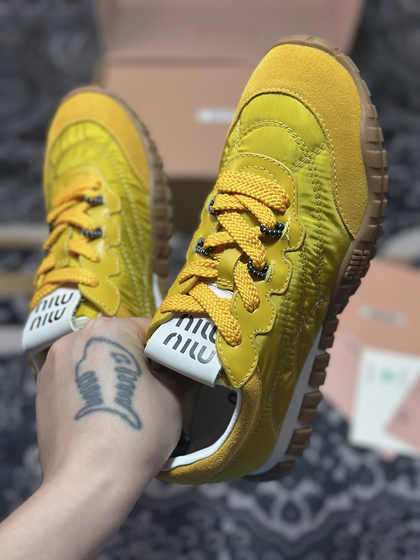 缪缪/MiuMiu Tyre Low Sneakers 泰尔系列低帮复古百搭德训风休闲板鞋-Chinese UA Cheap High Quatity Brand Clothes Bags handbags Sneakers wholesale wholesaler seller from China Factory suppliers Fashion Clothing Shoes best Quality Beautiful Price 缪缪/MiuMiu Tyre Low Sneakers 泰尔系列低帮复古百搭德训风休闲板鞋