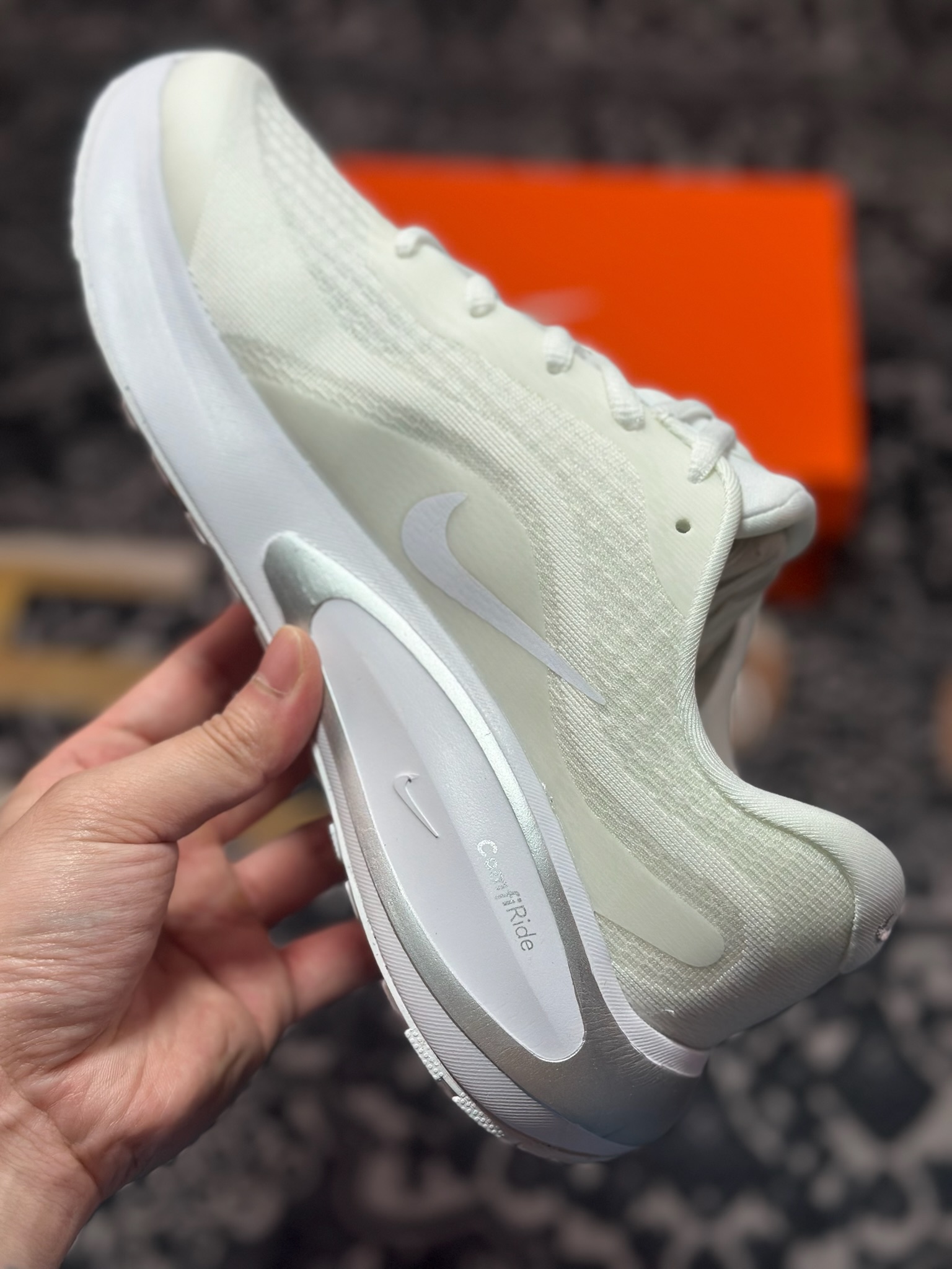 原厂级别 NK Journey Run 舒适简约轻质缓震休闲运动跑步鞋  FJ7765-102