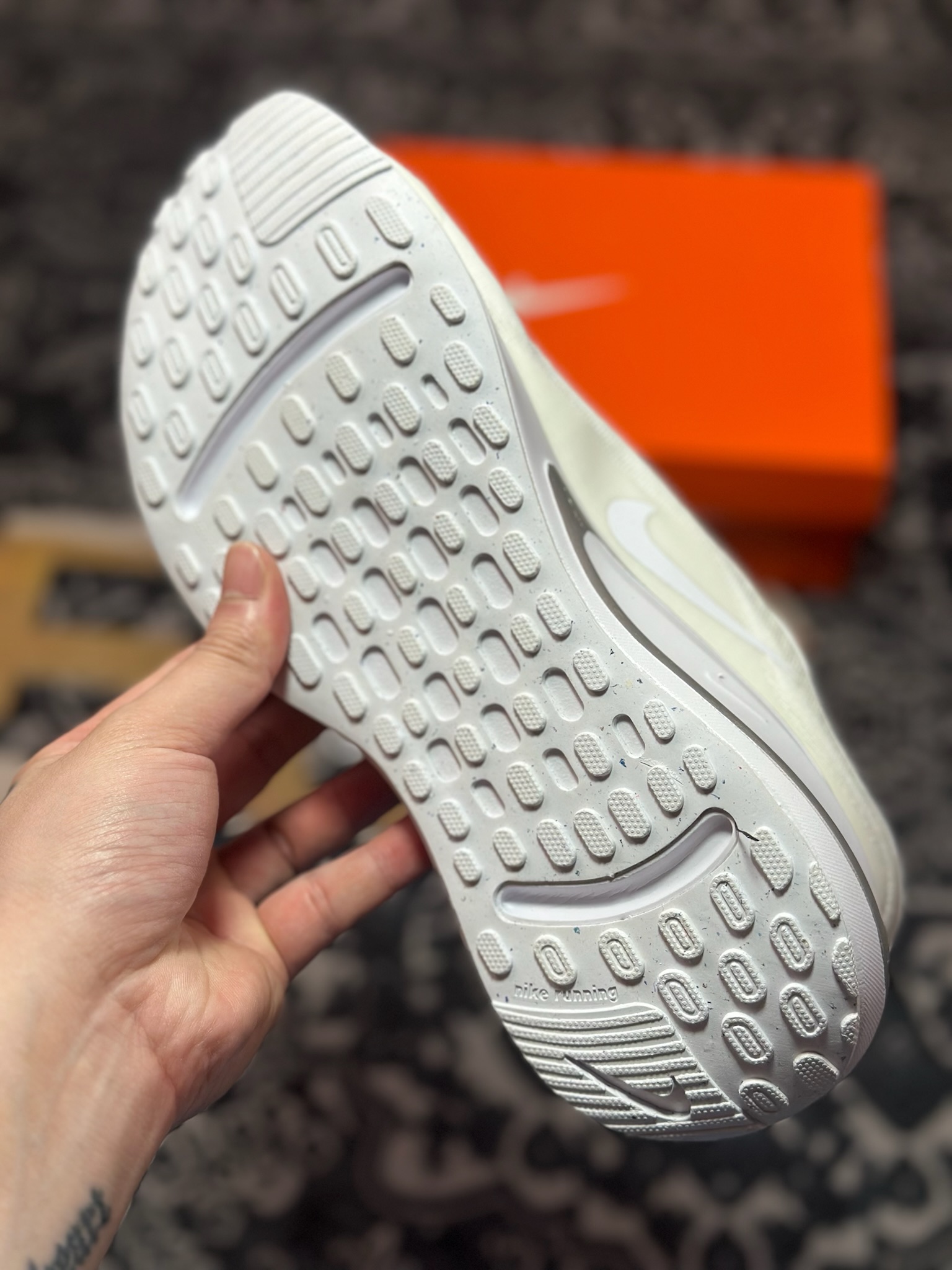 原厂级别 NK Journey Run 舒适简约轻质缓震休闲运动跑步鞋  FJ7765-102