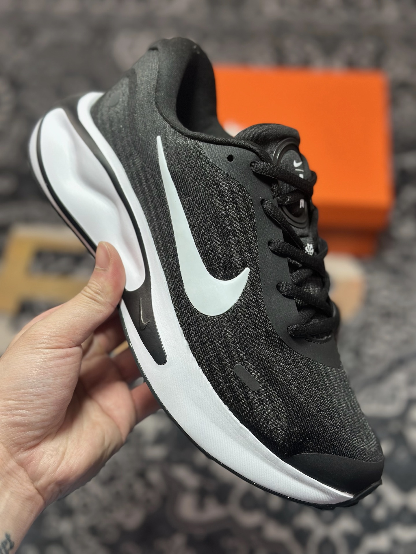 原厂级别 NK Journey Run 舒适简约轻质缓震休闲运动跑步鞋  FN0288-001