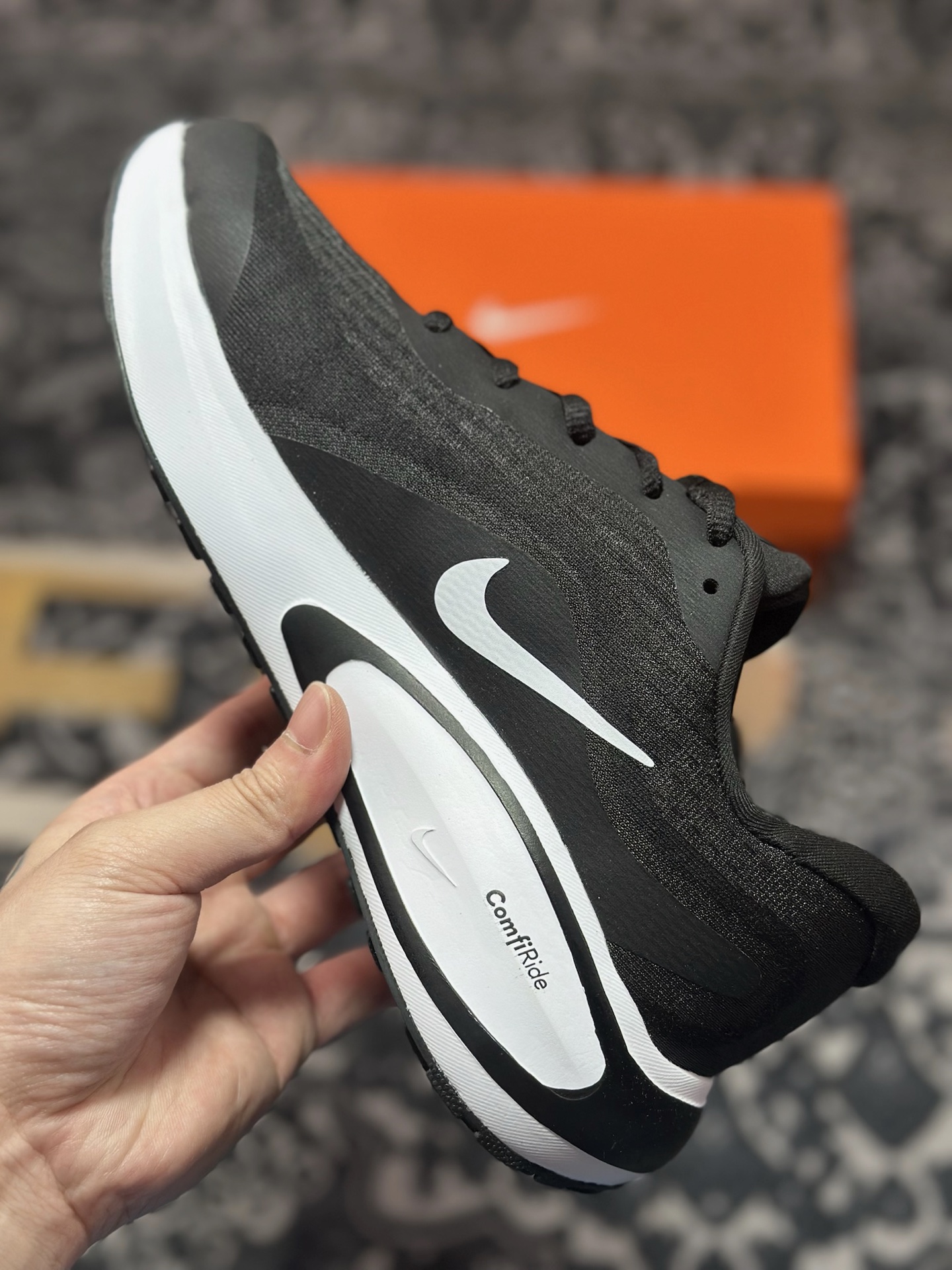 原厂级别 NK Journey Run 舒适简约轻质缓震休闲运动跑步鞋  FN0288-001