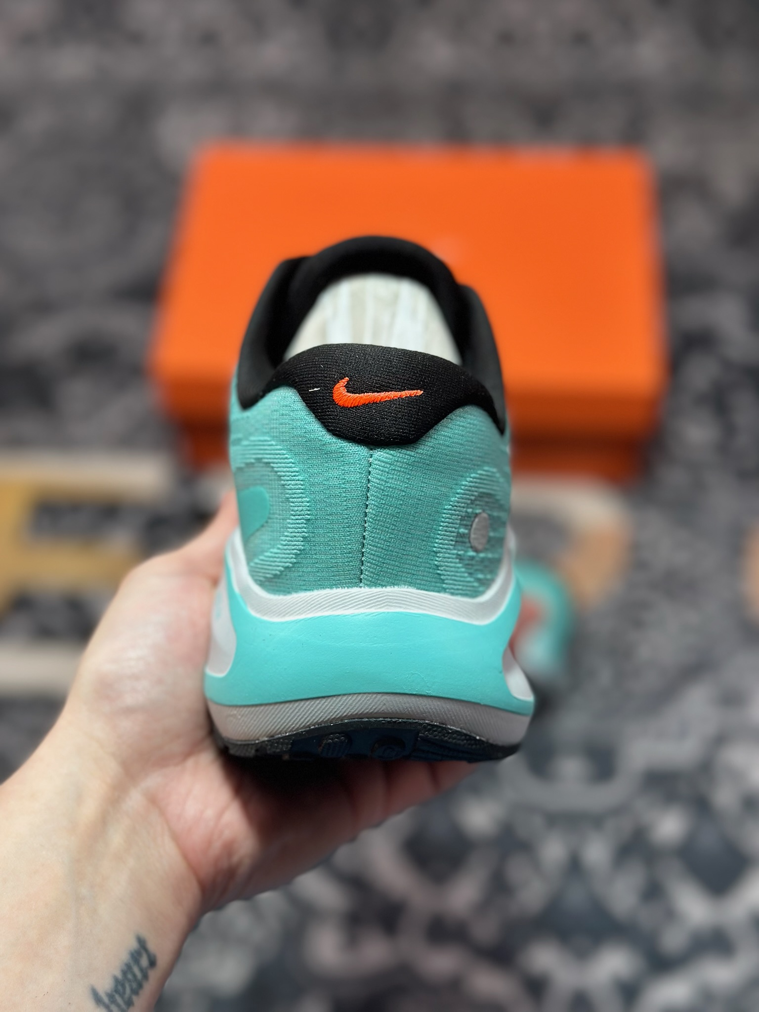 原厂级别 NK Journey Run 舒适简约轻质缓震休闲运动跑步鞋 FN0288-300