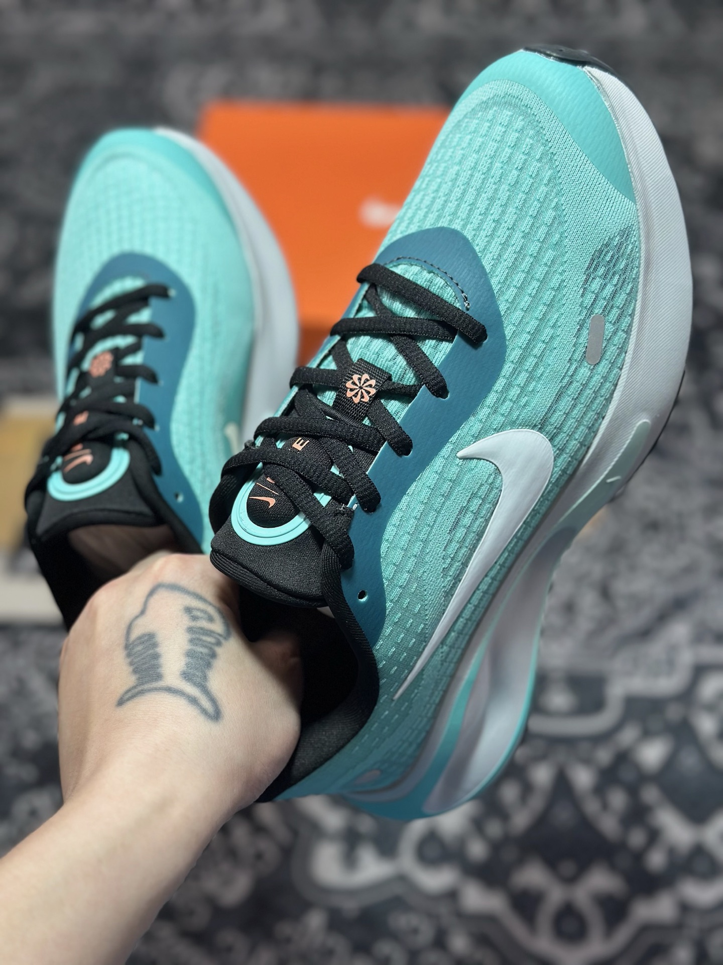 原厂级别 NK Journey Run 舒适简约轻质缓震休闲运动跑步鞋 FN0288-300