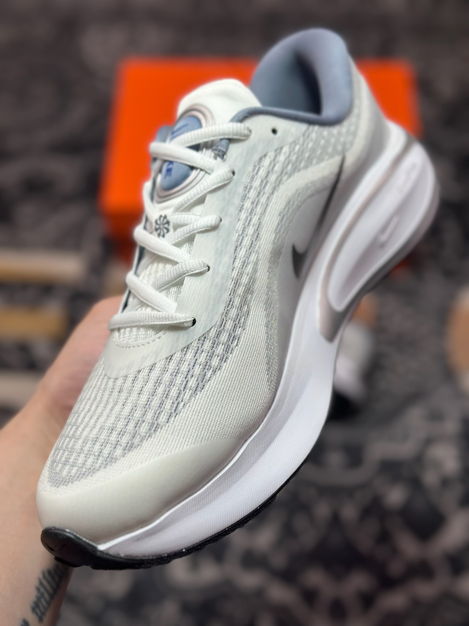 原厂级别 NK Journey Run 舒适简约轻质缓震休闲运动跑步鞋 FN0228-104-Chinese UA Cheap High Quatity Brand Clothes Bags handbags Sneakers wholesale wholesaler seller from China Factory suppliers Fashion Clothing Shoes best Quality Beautiful Price 原厂级别 NK Journey Run 舒适简约轻质缓震休闲运动跑步鞋 FN0228-104