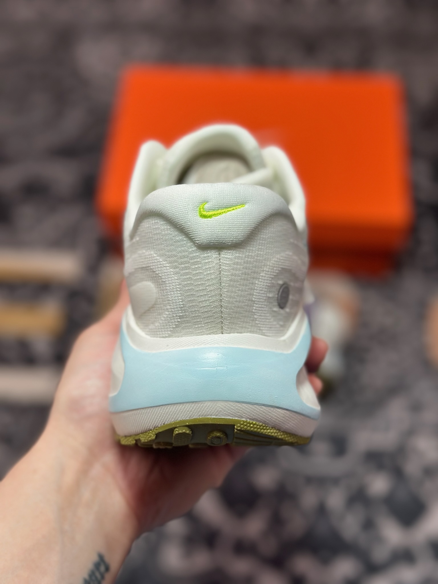 原厂级别 NK Journey Run 舒适简约轻质缓震休闲运动跑步鞋  HV1798-141