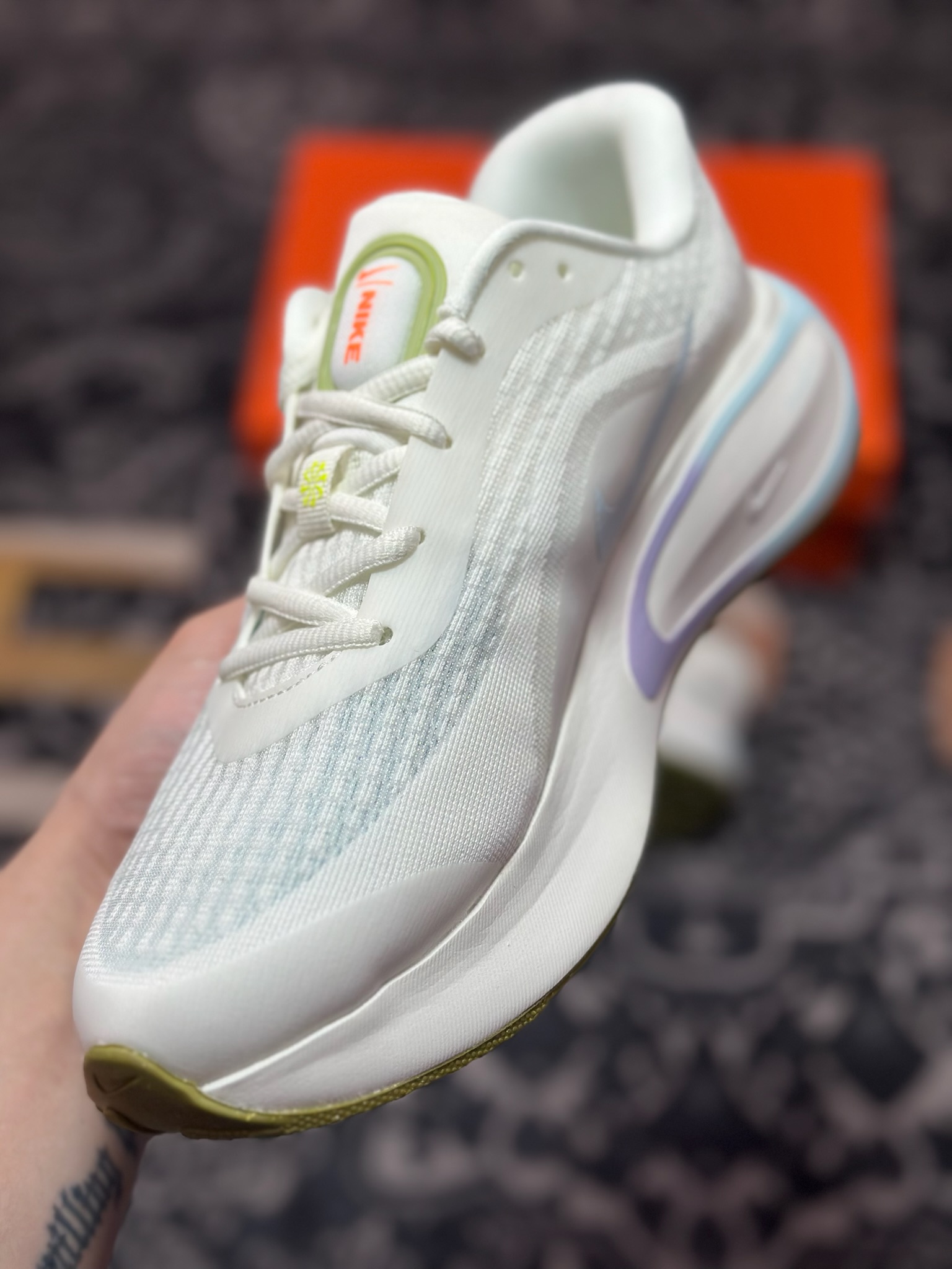 原厂级别 NK Journey Run 舒适简约轻质缓震休闲运动跑步鞋  HV1798-141