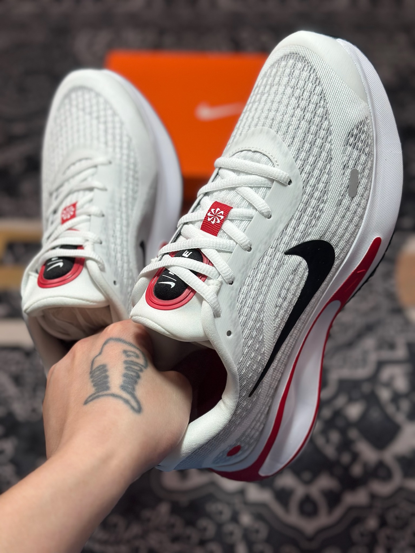 原厂级别 NK Journey Run 舒适简约轻质缓震休闲运动跑步鞋  FN0228-103