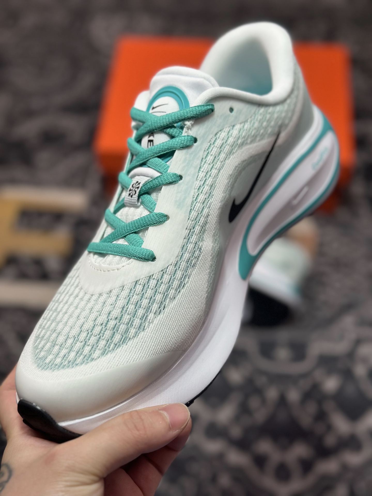 原厂级别 NK Journey Run 舒适简约轻质缓震休闲运动跑步鞋 FN0228-105-Chinese UA Cheap High Quatity Brand Clothes Bags handbags Sneakers wholesale wholesaler seller from China Factory suppliers Fashion Clothing Shoes best Quality Beautiful Price 原厂级别 NK Journey Run 舒适简约轻质缓震休闲运动跑步鞋 FN0228-105