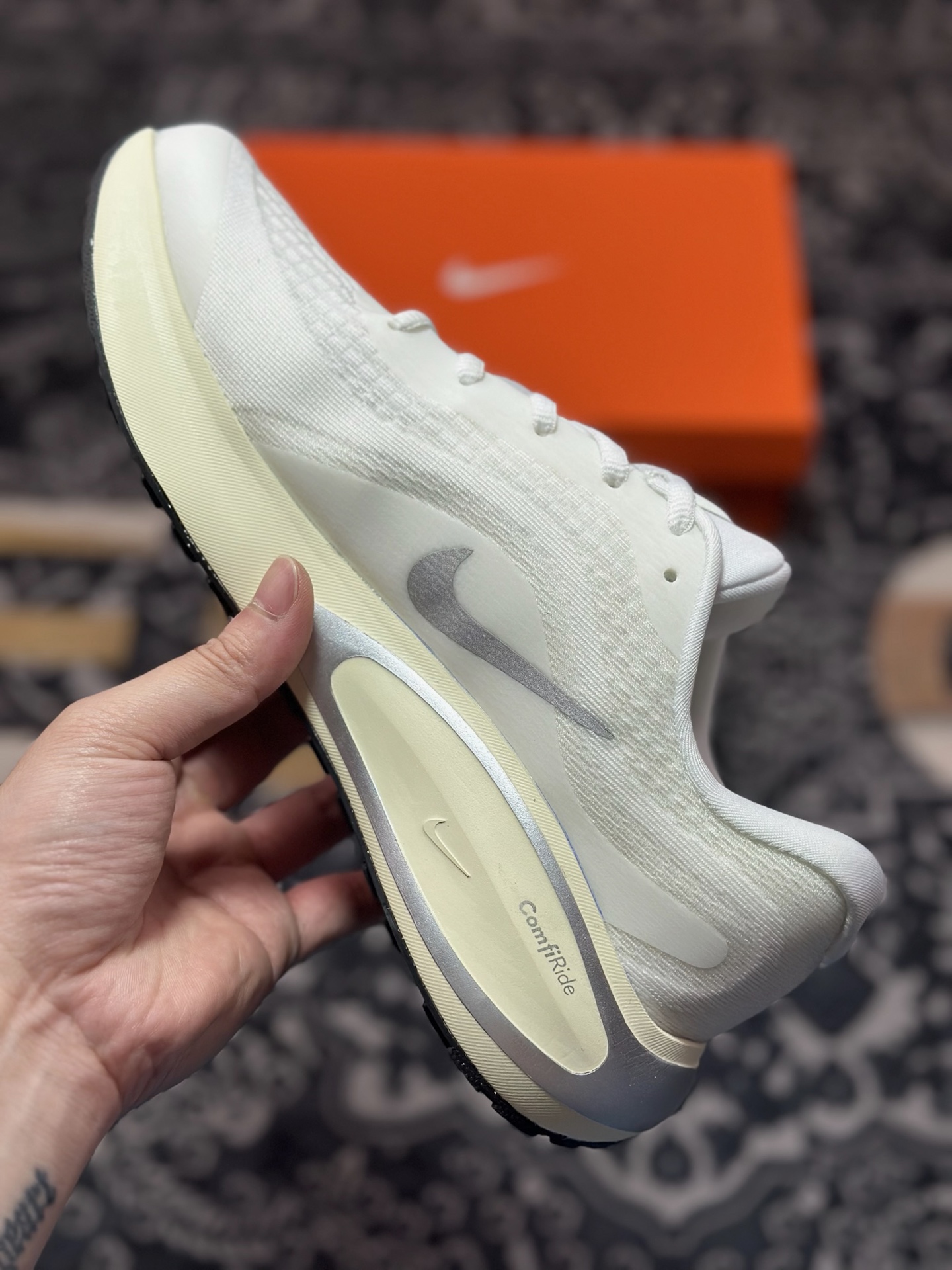 原厂级别 NK Journey Run 舒适简约轻质缓震休闲运动跑步鞋  FJ7765-104