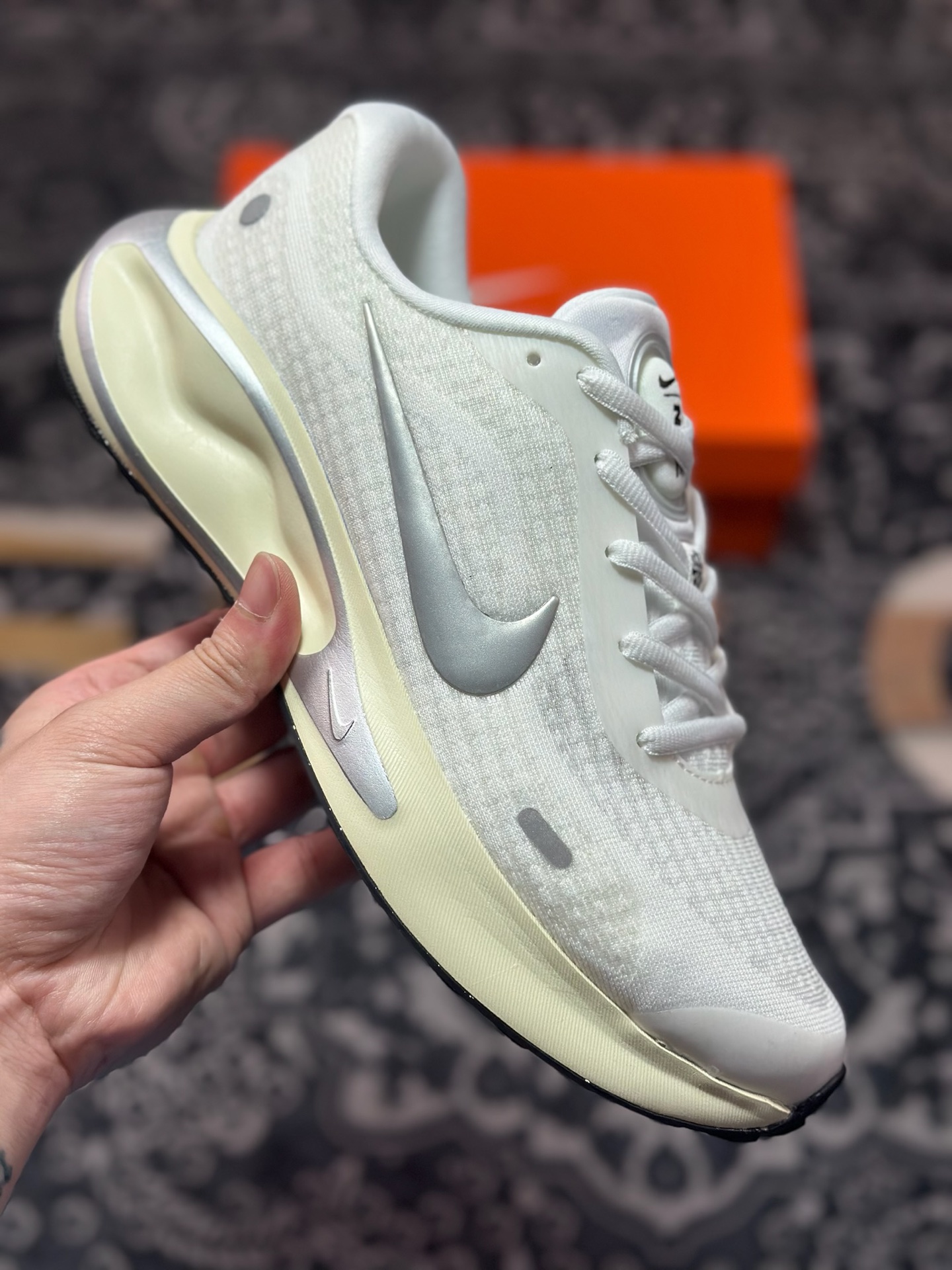 原厂级别 NK Journey Run 舒适简约轻质缓震休闲运动跑步鞋  FJ7765-104