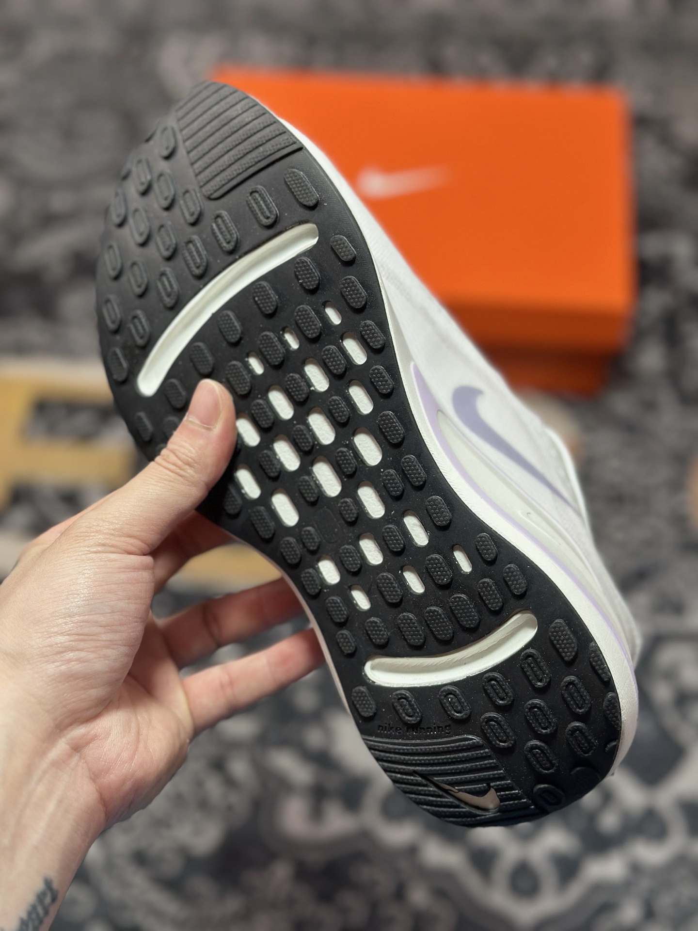 原厂级别 NK Journey Run 舒适简约轻质缓震休闲运动跑步鞋 FJ7765-100-Chinese UA Cheap High Quatity Brand Clothes Bags handbags Sneakers wholesale wholesaler seller from China Factory suppliers Fashion Clothing Shoes best Quality Beautiful Price 原厂级别 NK Journey Run 舒适简约轻质缓震休闲运动跑步鞋 FJ7765-100