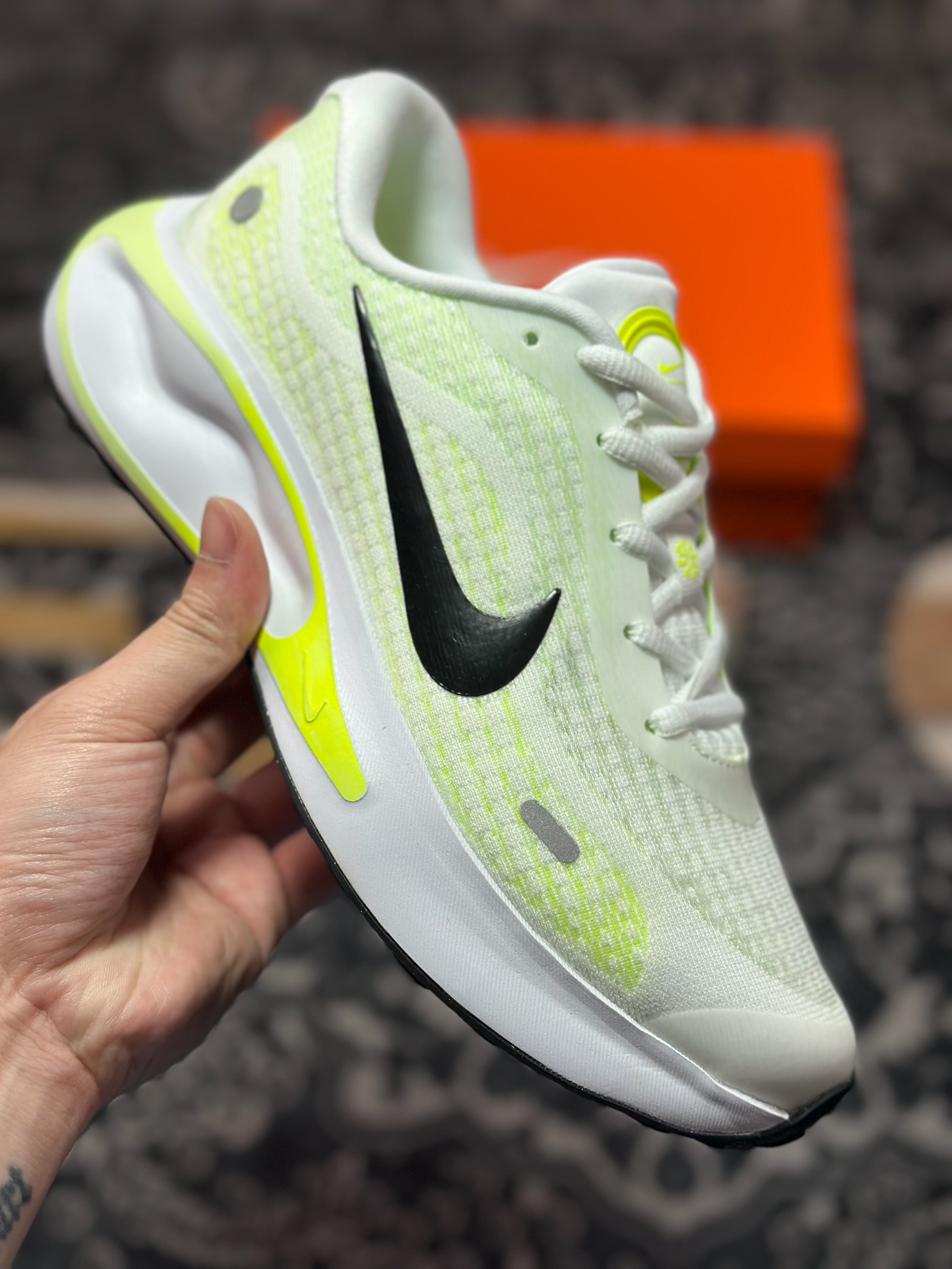 原厂级别 NK Journey Run 舒适简约轻质缓震休闲运动跑步鞋  FN0228-700