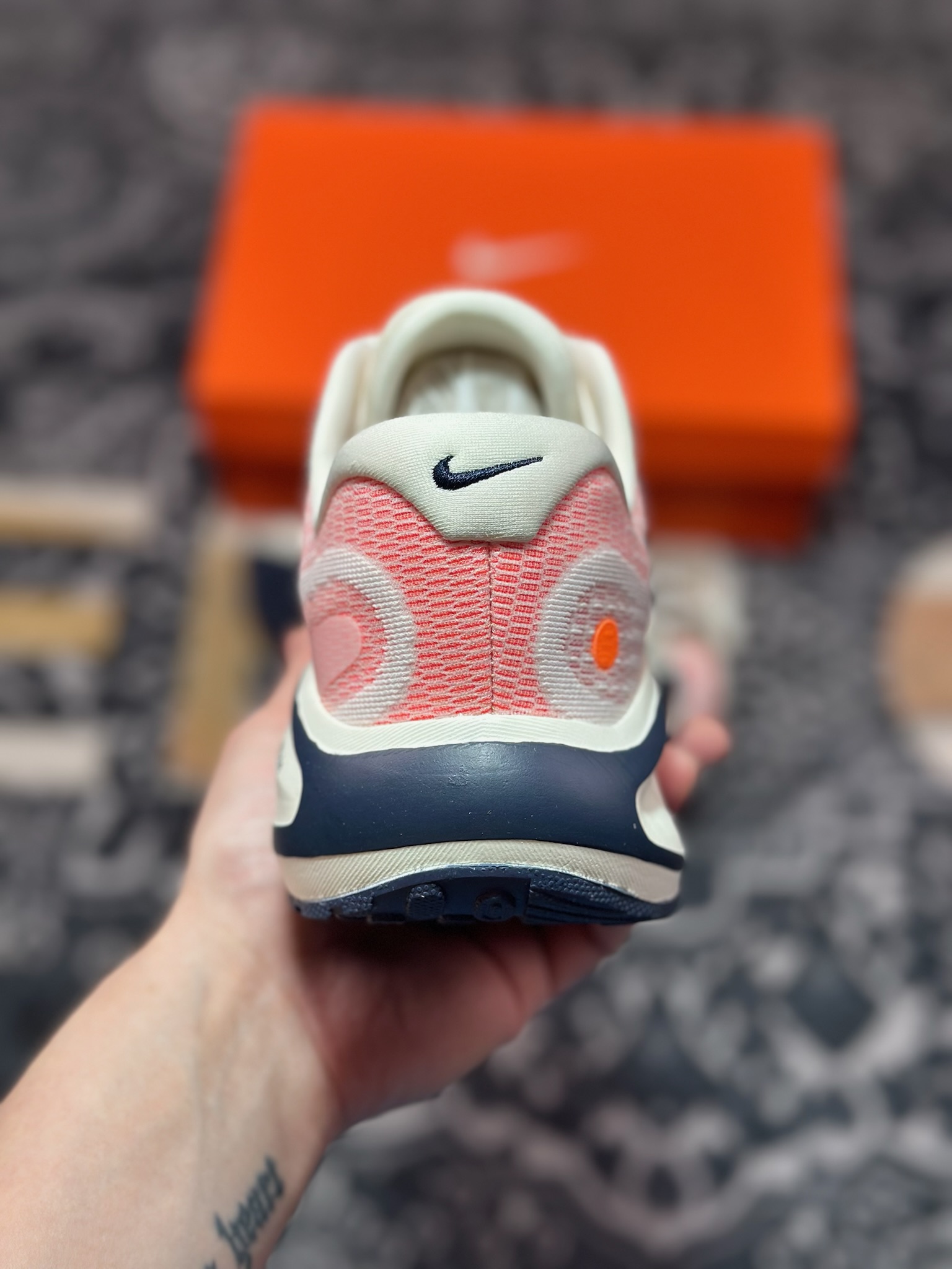 原厂级别 NK Journey Run 舒适简约轻质缓震休闲运动跑步鞋 FN0228-100