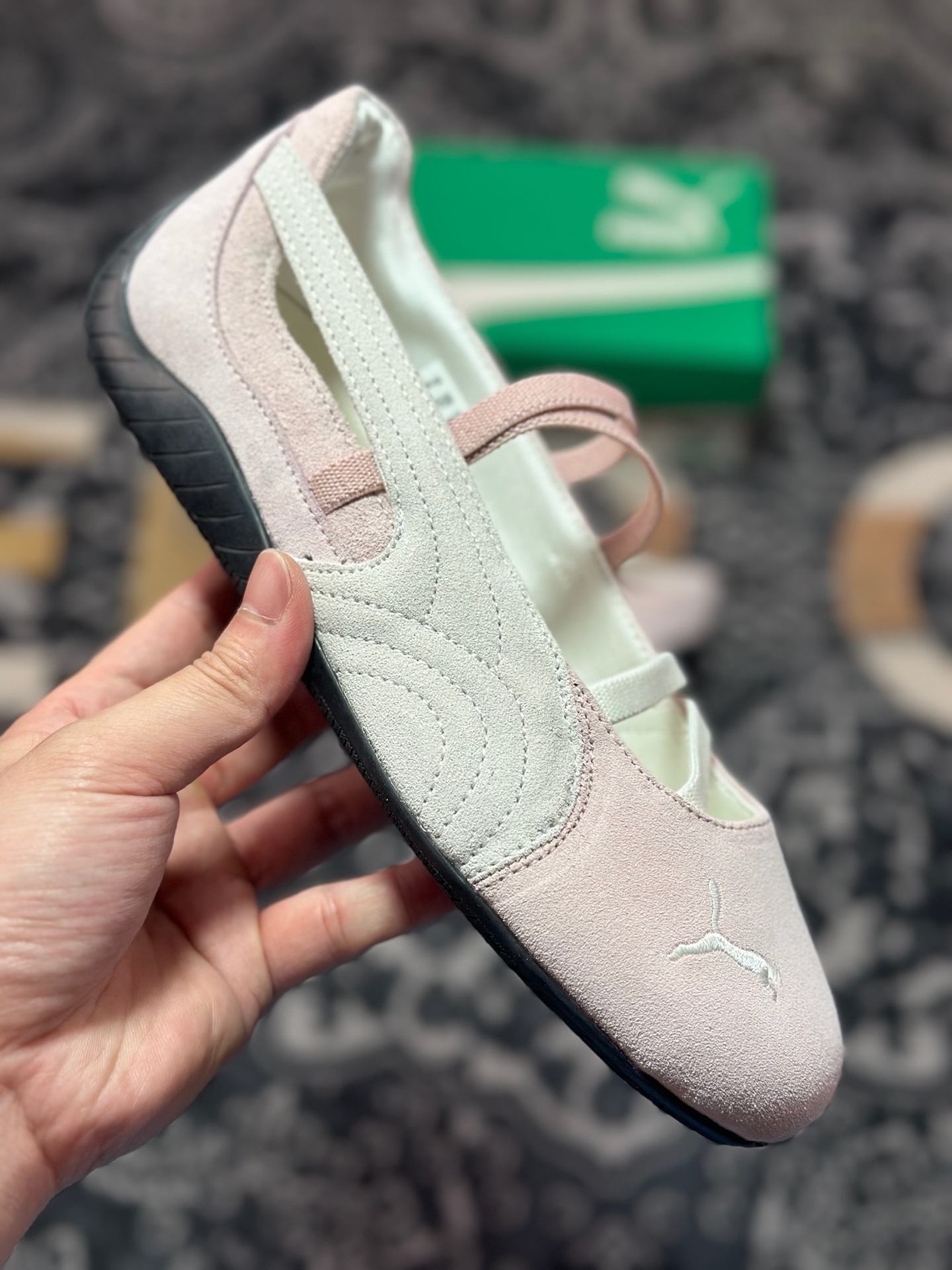 优选 原装级别 纯原 Puma 彪马 Speedcat Ballet 小红书爆款 芭蕾舞鞋 401287-01-Chinese UA Cheap High Quatity Brand Clothes Bags handbags Sneakers wholesale wholesaler seller from China Factory suppliers Fashion Clothing Shoes best Quality Beautiful Price 优选 原装级别 纯原 Puma 彪马 Speedcat Ballet 小红书爆款 芭蕾舞鞋 401287-01