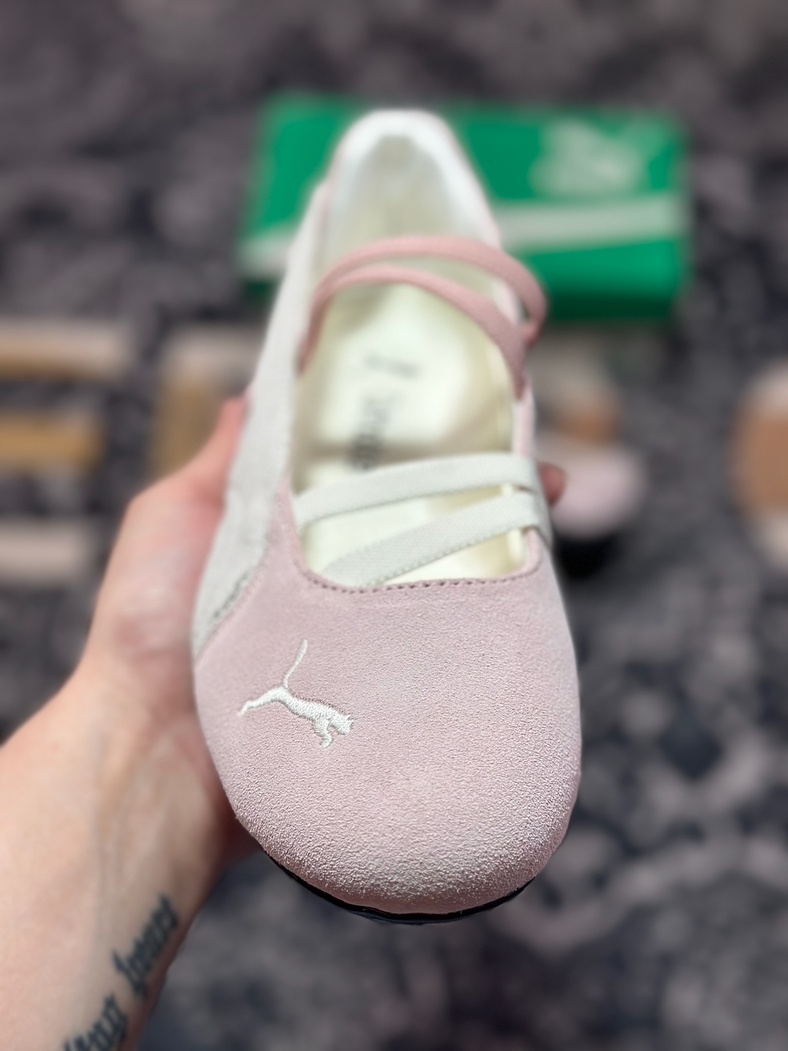 优选 原装级别 纯原 Puma 彪马 Speedcat Ballet 小红书爆款 芭蕾舞鞋 401287-01-Chinese UA Cheap High Quatity Brand Clothes Bags handbags Sneakers wholesale wholesaler seller from China Factory suppliers Fashion Clothing Shoes best Quality Beautiful Price 优选 原装级别 纯原 Puma 彪马 Speedcat Ballet 小红书爆款 芭蕾舞鞋 401287-01