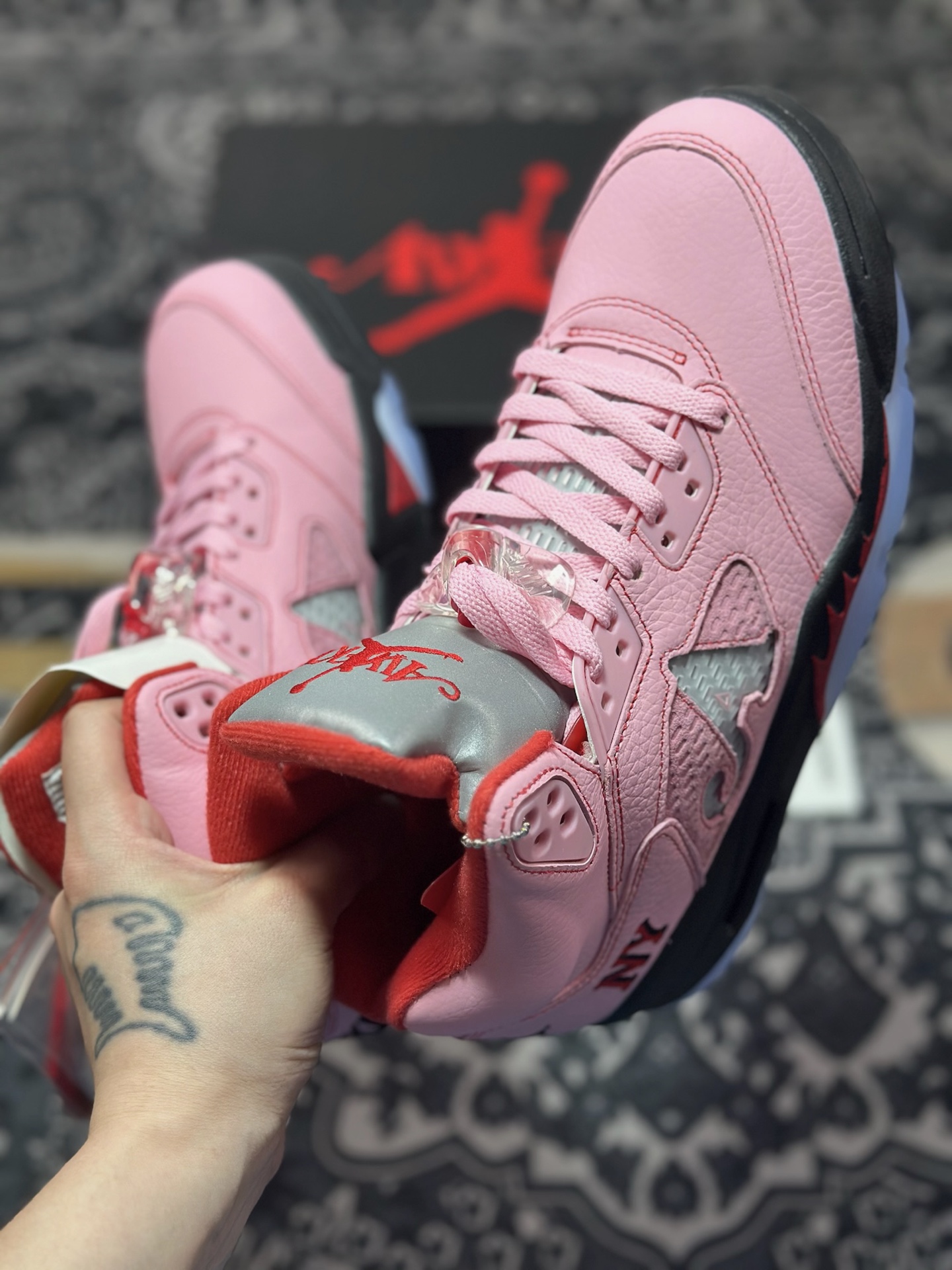 原装级别 Nike Air Jordan 5 Retro High迈克尔 乔丹 AJ5 高帮 减震防滑篮球鞋 DV4982-600