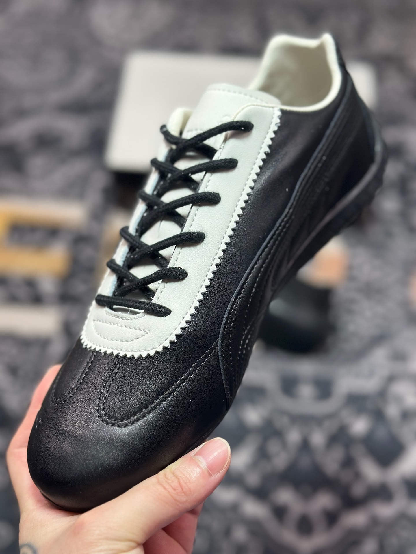 原装级别 PUMA Speedcat OG 百搭单品 彪马 PUMA Speedcat OG 舒适运动 防滑轻便 低帮 生活休闲鞋 404267-02-Chinese UA Cheap High Quatity Brand Clothes Bags handbags Sneakers wholesale wholesaler seller from China Factory suppliers Fashion Clothing Shoes best Quality Beautiful Price 原装级别 PUMA Speedcat OG 百搭单品 彪马 PUMA Speedcat OG 舒适运动 防滑轻便 低帮 生活休闲鞋 404267-02