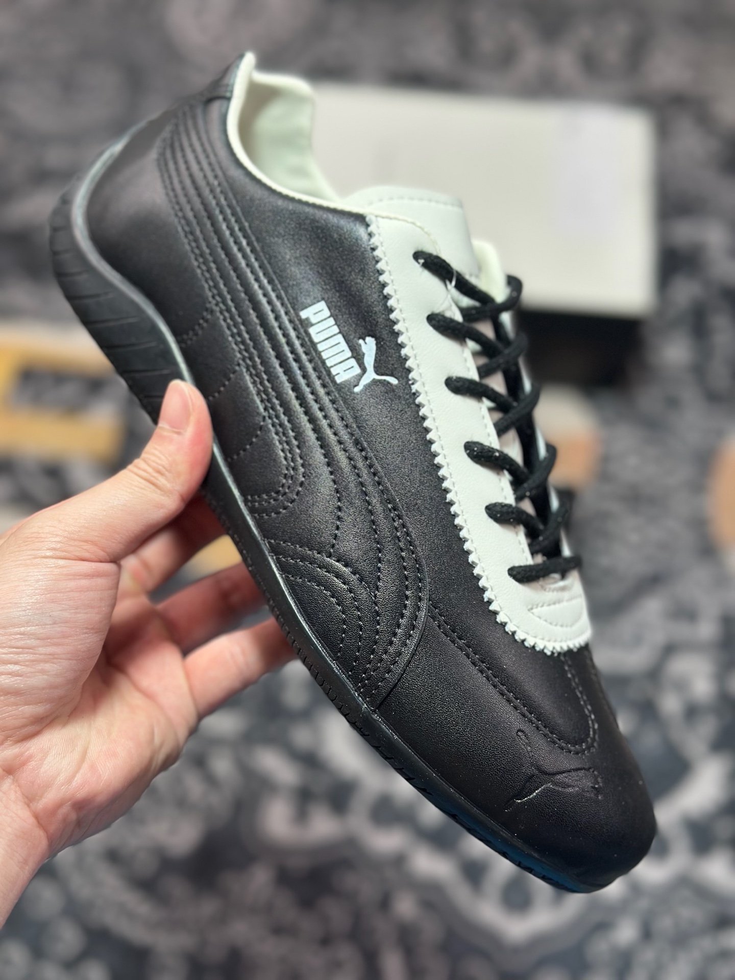 原装级别 PUMA Speedcat OG 百搭单品 彪马 PUMA Speedcat OG 舒适运动 防滑轻便 低帮 生活休闲鞋 404267-02-Chinese UA Cheap High Quatity Brand Clothes Bags handbags Sneakers wholesale wholesaler seller from China Factory suppliers Fashion Clothing Shoes best Quality Beautiful Price 原装级别 PUMA Speedcat OG 百搭单品 彪马 PUMA Speedcat OG 舒适运动 防滑轻便 低帮 生活休闲鞋 404267-02