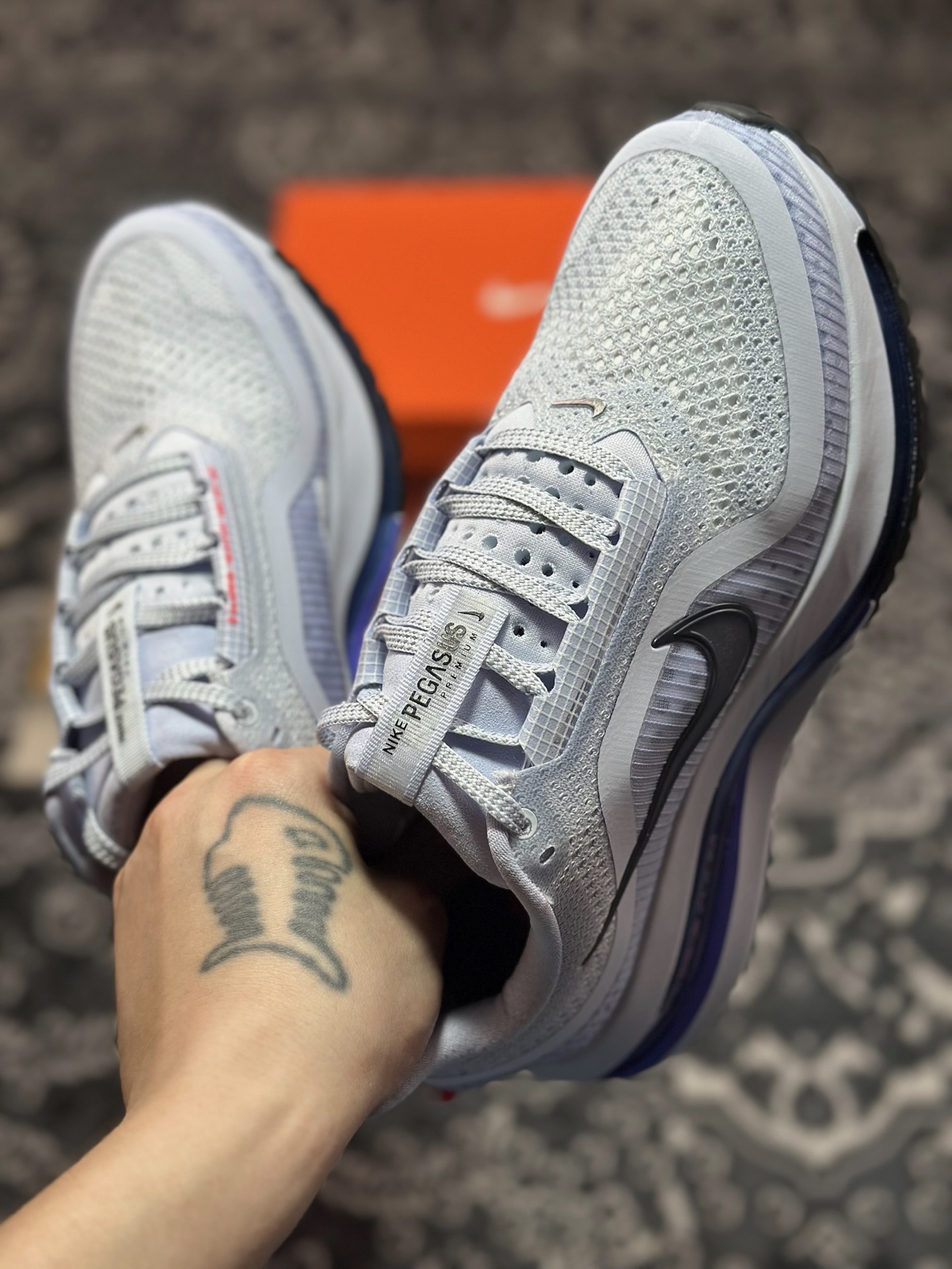 原装级别 NIKE PEGASUS PREMIUM耐克飞马公路跑步鞋  HQ2592-004