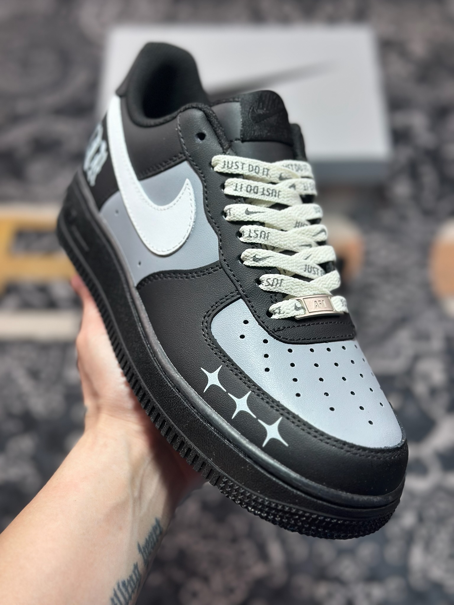 原装级别 Nike Air Force 1’07 Low 黑银克特 空军一号低帮休闲板鞋 ZH0316-085