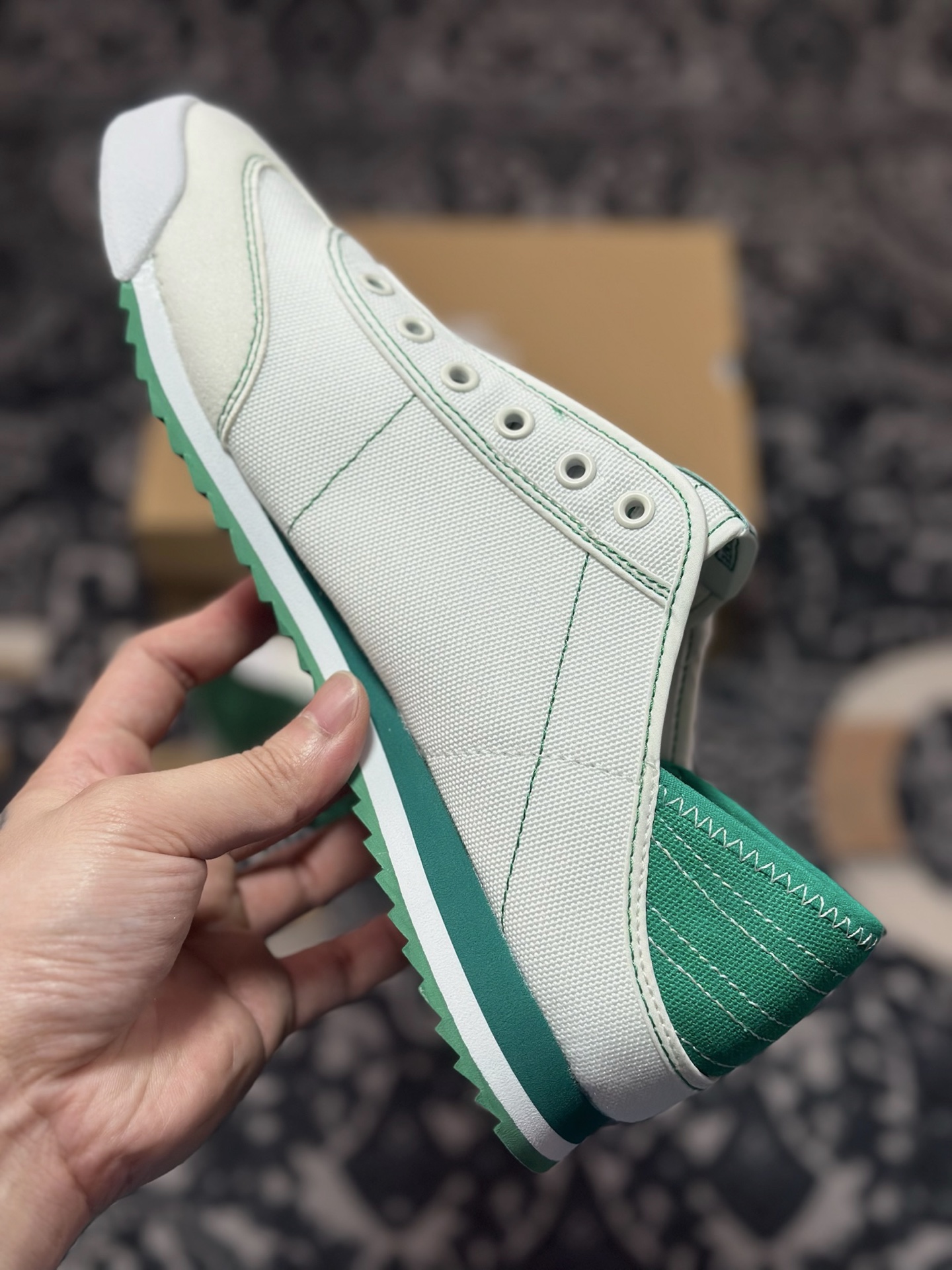 0 原装级别 DESCENTE Sport Style Chron Racer迪桑特舒适百搭防滑耐磨低帮生活休闲鞋