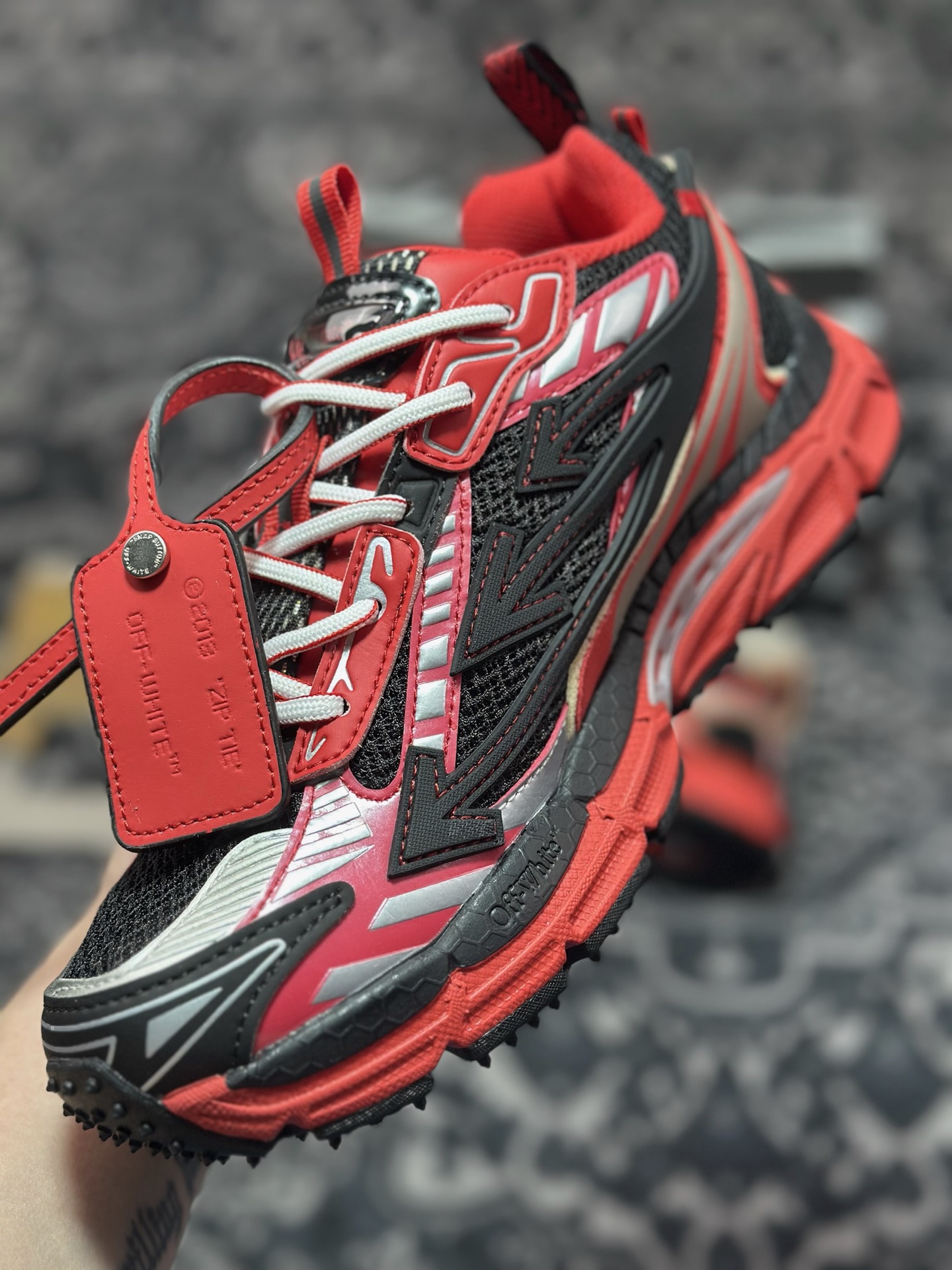 0 原装级别 Off-White 低帮复古休闲鞋