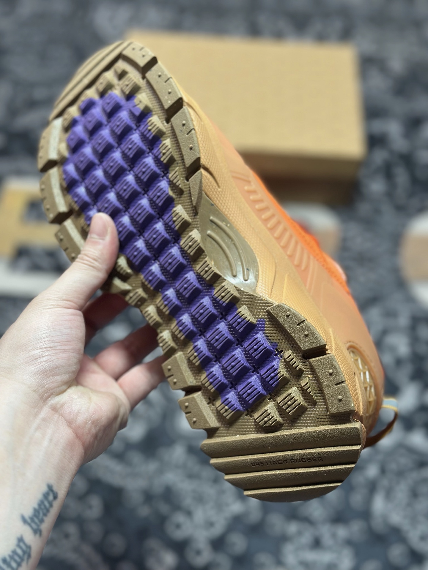 Nike Zoom Vomero 5 Roam佛莫罗5代徒步版系列经典复古增高厚底休闲运动慢跑鞋“卡其橙”FV2295-800 Nike Zoom Vomero 5 Roam佛莫罗5代徒步版系列经典复古增高厚底休闲运动慢跑鞋“卡其橙”FV2295-800