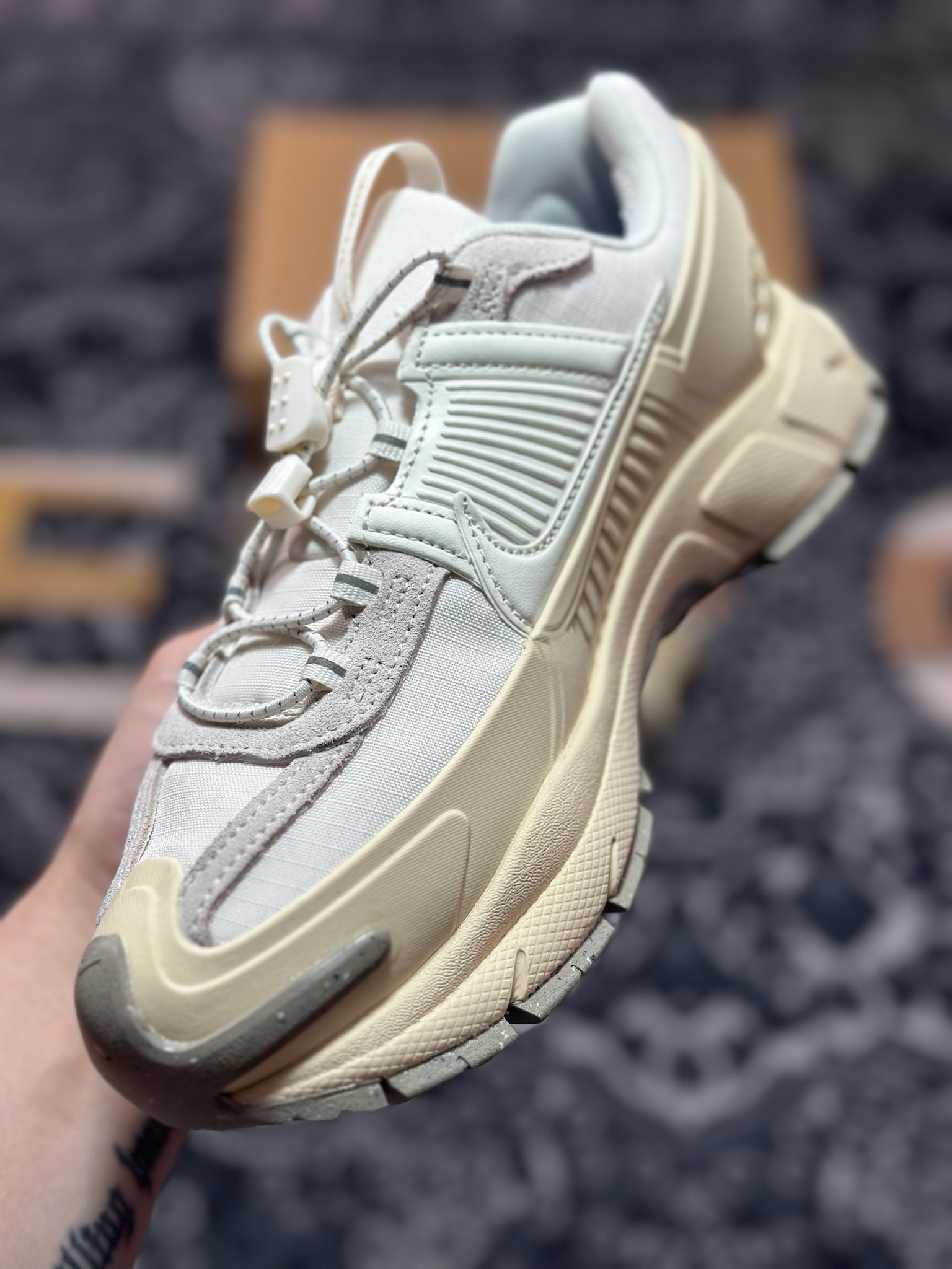 Nike Zoom Vomero 5 Roam佛莫罗5代徒步版系列经典复古增高厚底休闲运动慢跑鞋“杏白”FV2295-101 Nike Zoom Vomero 5 Roam佛莫罗5代徒步版系列经典复古增高厚底休闲运动慢跑鞋“杏白”FV2295-101