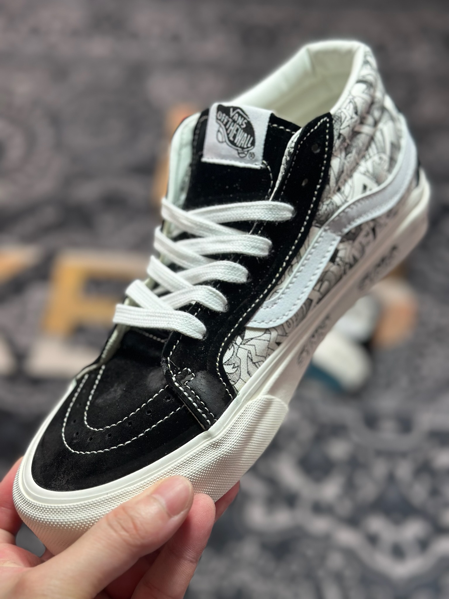Vans Sk8-Mid SNS 黑白涂鸦中帮 以当地 Venice 沙滩为主题