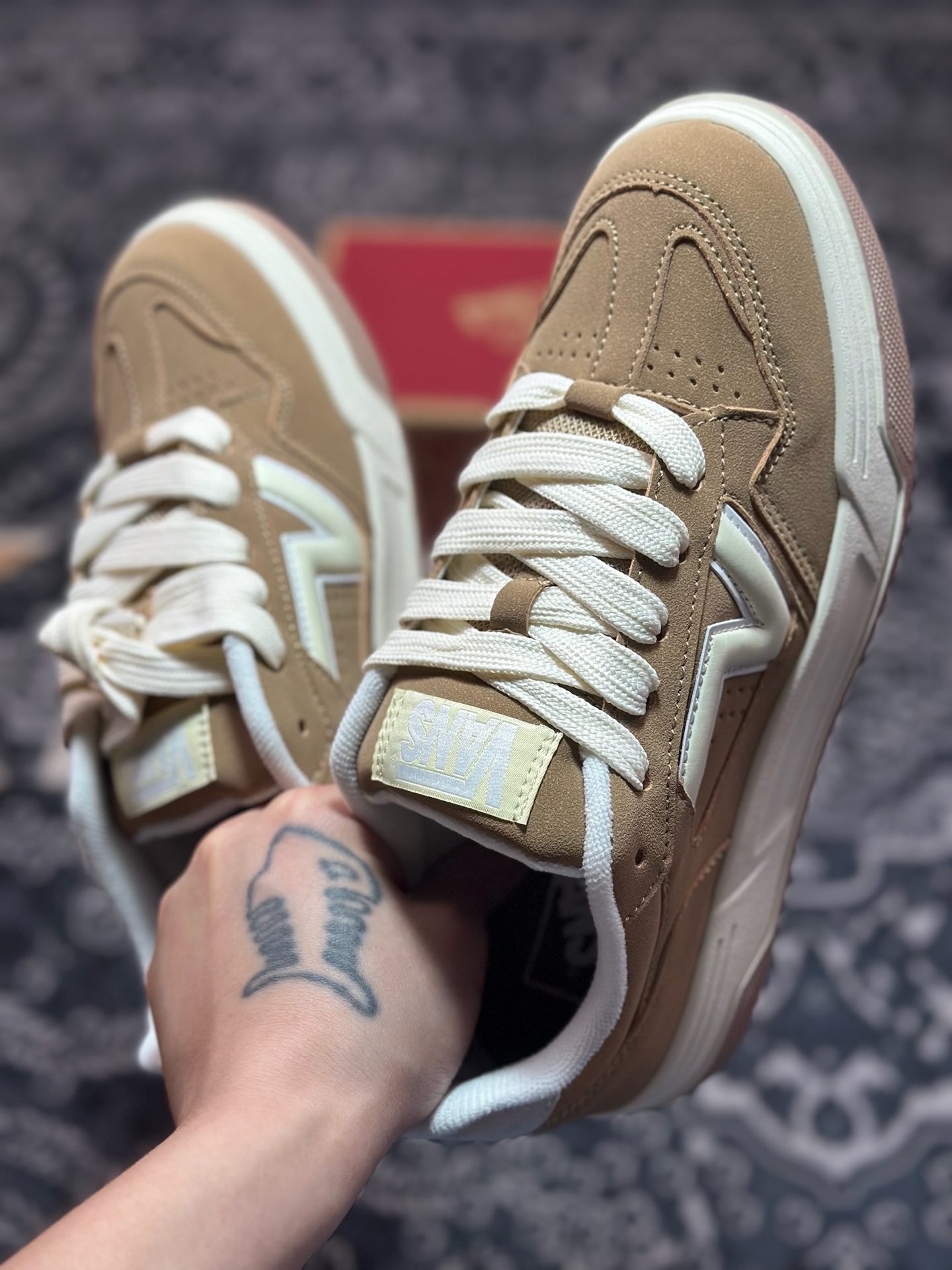 Vans Upland CL 棕色 范斯官方 美式复古休闲运动鞋  VN000D1HE2V