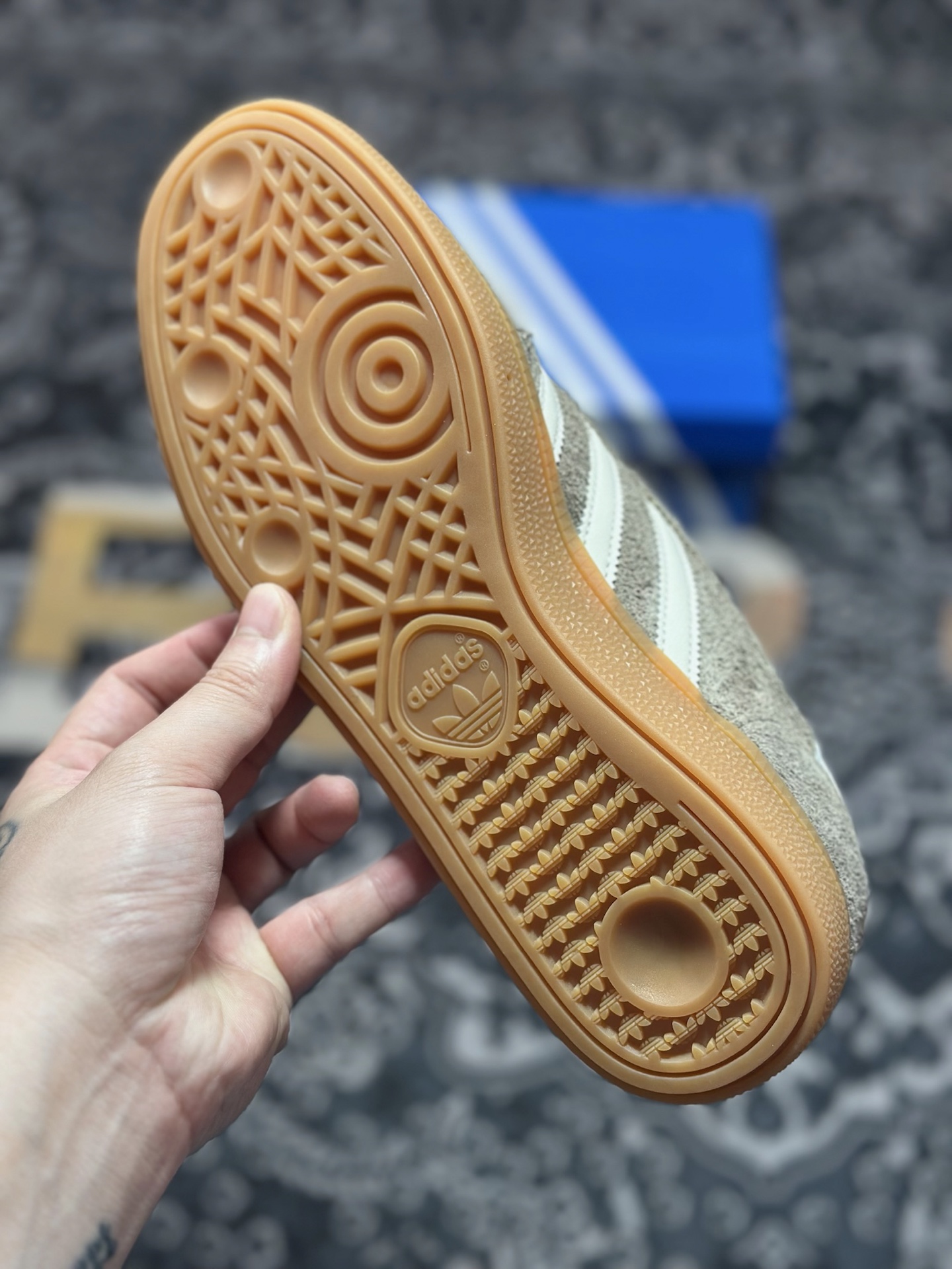 优选 原装级别Adidas Handball Spezial 复古单品 阿迪达斯经典款复古休闲板鞋  IF6490