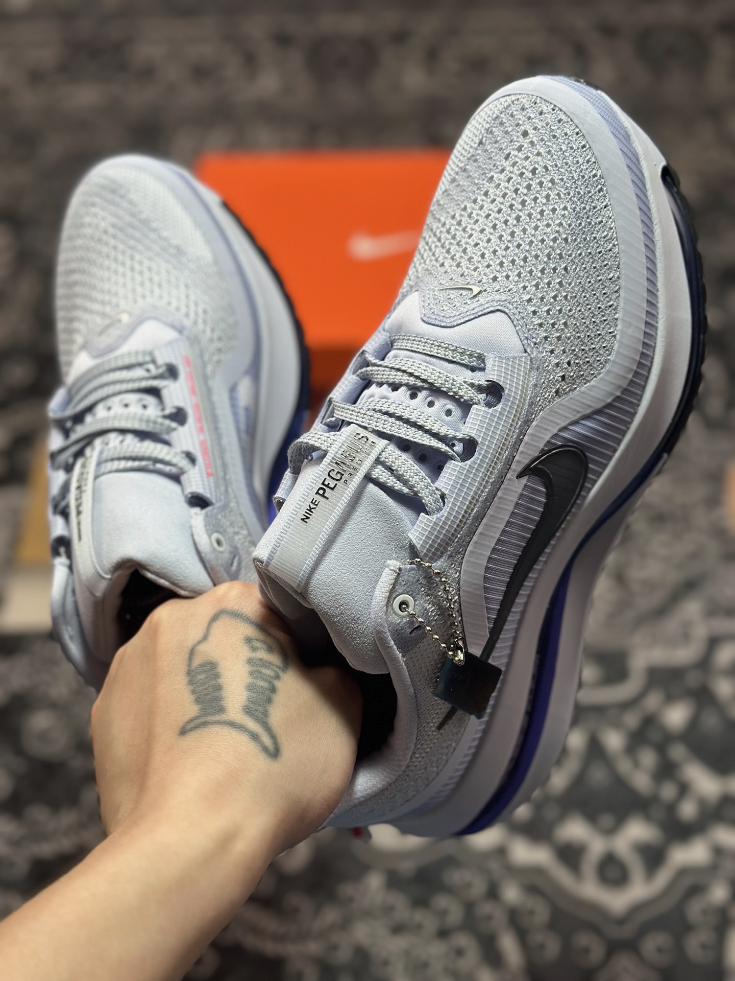 优选 原装级别 NIKE PEGASUS PREMIUM耐克飞马公路跑步鞋 HQ2592-004-Chinese UA Cheap High Quatity Brand Clothes Bags handbags Sneakers wholesale wholesaler seller from China Factory suppliers Fashion Clothing Shoes best Quality Beautiful Price 优选 原装级别 NIKE PEGASUS PREMIUM耐克飞马公路跑步鞋 HQ2592-004