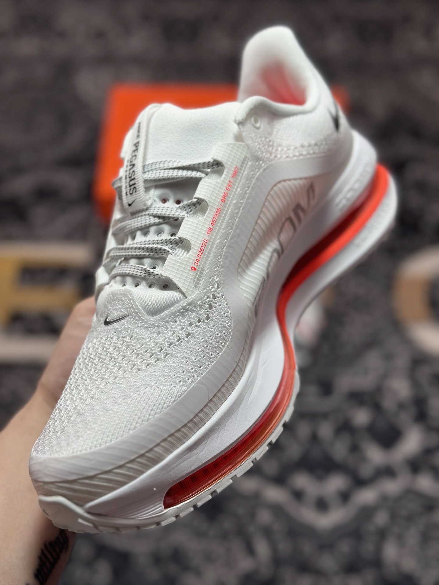 优选 原装级别 NIKE PEGASUS PREMIUM耐克飞马公路跑步鞋  HQ2592-101