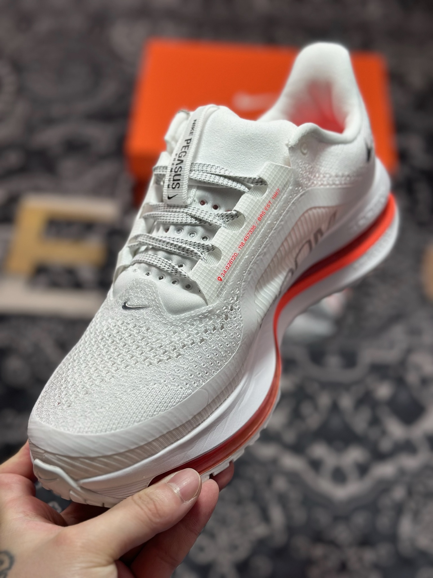 优选 原装级别 NIKE PEGASUS PREMIUM耐克飞马公路跑步鞋  HQ2592-101