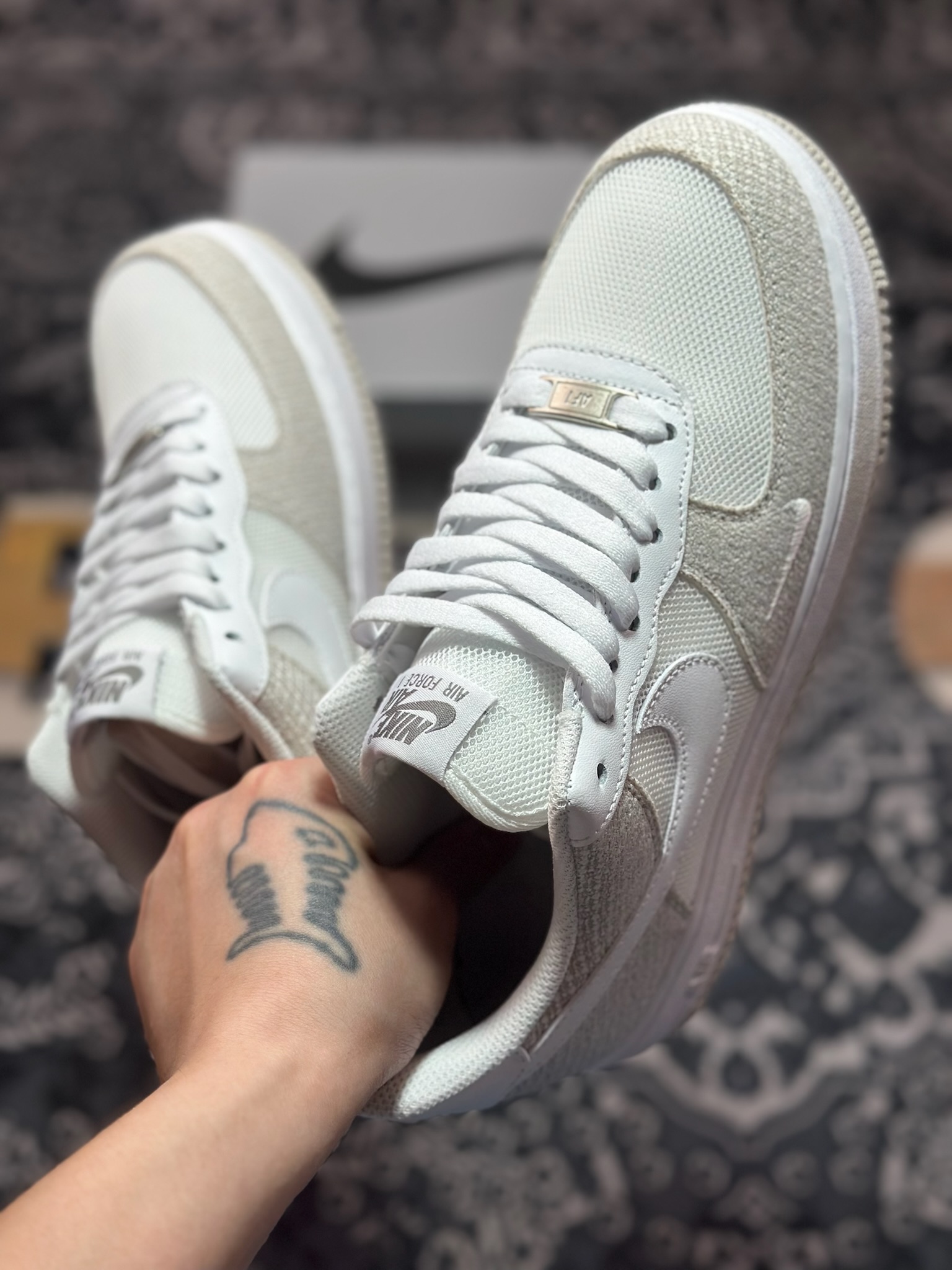 原装级别 定制球鞋Air Force 1 Low 牛仔布小钩灰白涂鸦 经典休闲运动板鞋  ZH0316-092