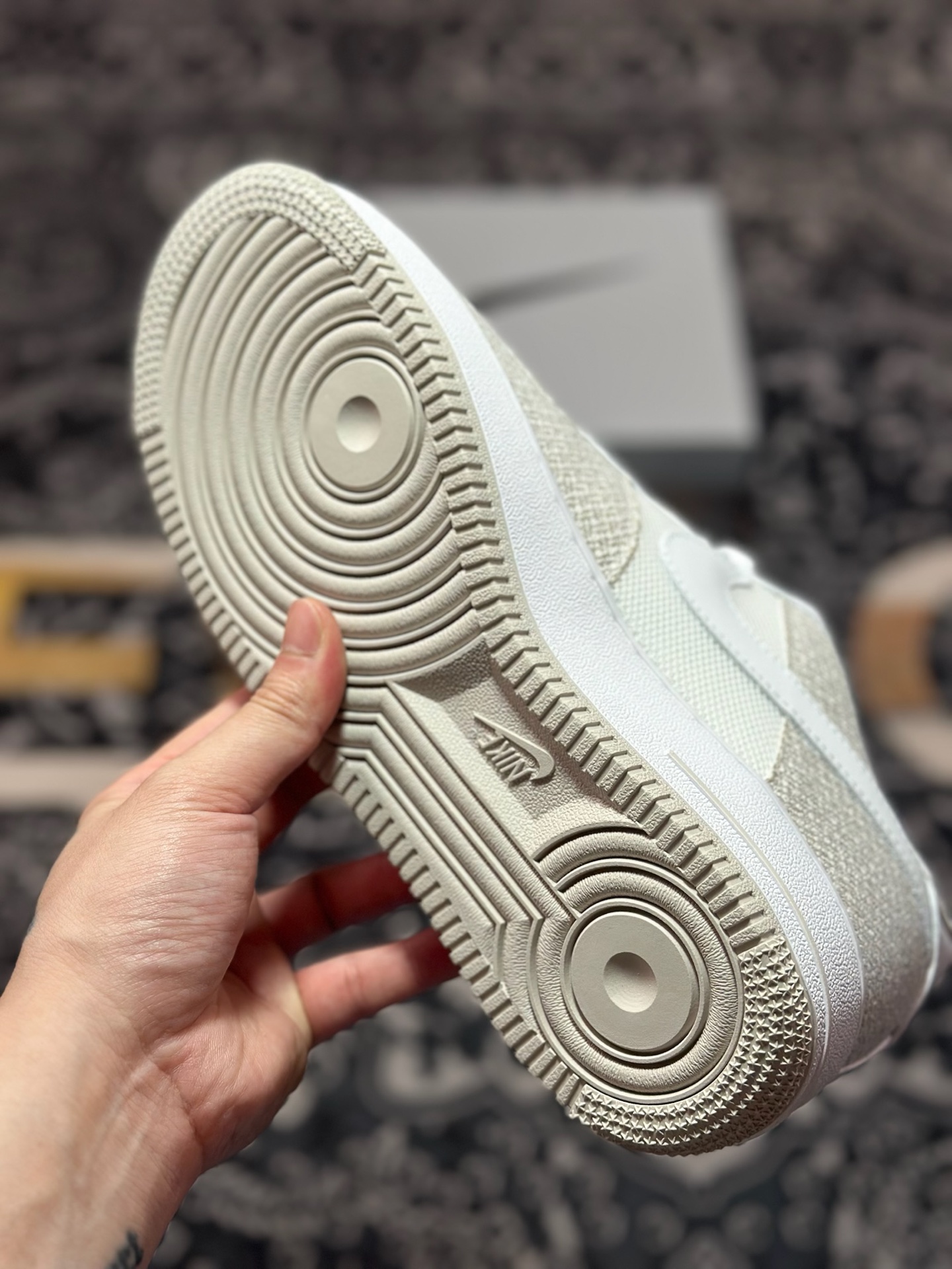 原装级别 定制球鞋Air Force 1 Low 牛仔布小钩灰白涂鸦 经典休闲运动板鞋  ZH0316-092