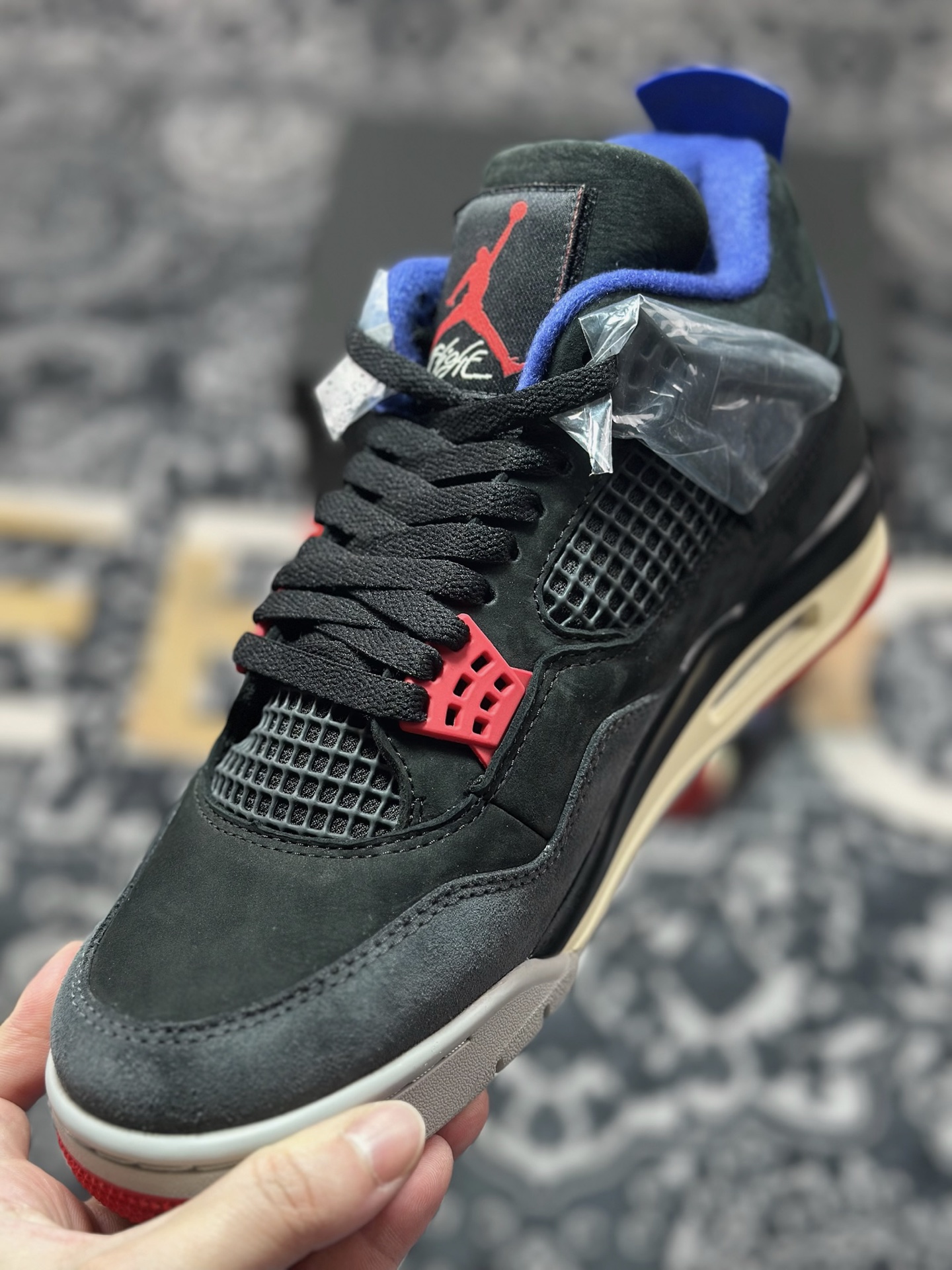 优选 原装级别 纯原版本 Air Jordan 4 Rare Air ”Laser” 黑灰 FV5029-003