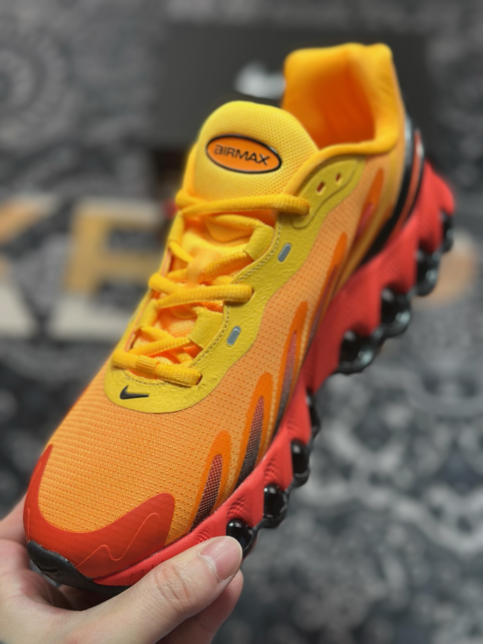 原装级别 Nk Air Max Dn8 耐克运动舒适减震气垫跑步鞋 HF5509-002