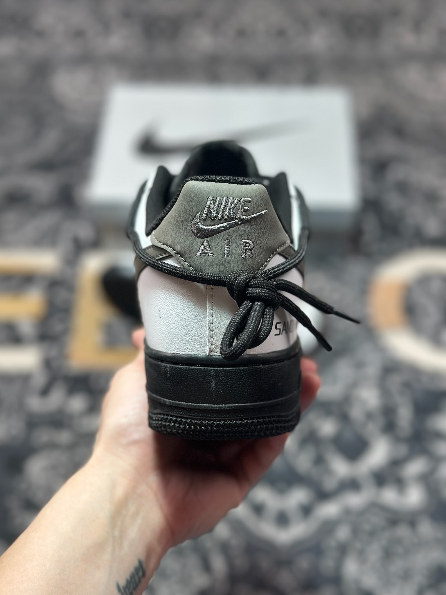 原装级别 Nike Air Force 1 Low 07 沙砾 皮革 奢香水榭 白武士 ZH0316-086