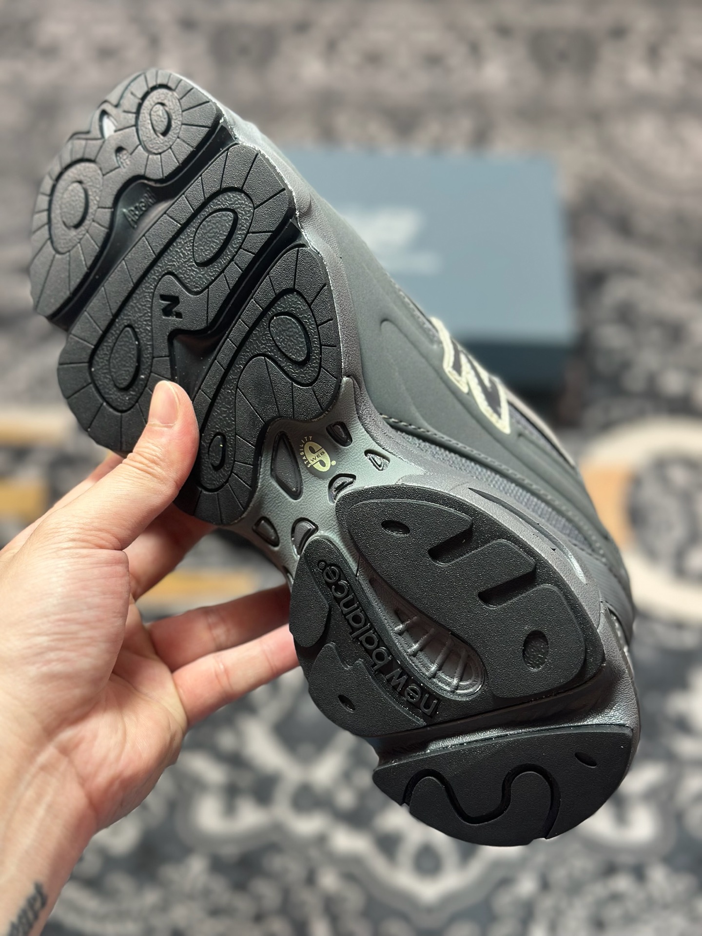 原装级别 New Balance 新百伦 M1000FNY 复古休闲跑步鞋-High Quatity Cheap Brand wholesale wholesaler seller Clothes Bags handbags Sneakers Top Fashion Clothing Shoes from China Factory Chinese suppliers best Quality Beautiful Price 原装级别 New Balance 新百伦 M1000FNY 复古休闲跑步鞋