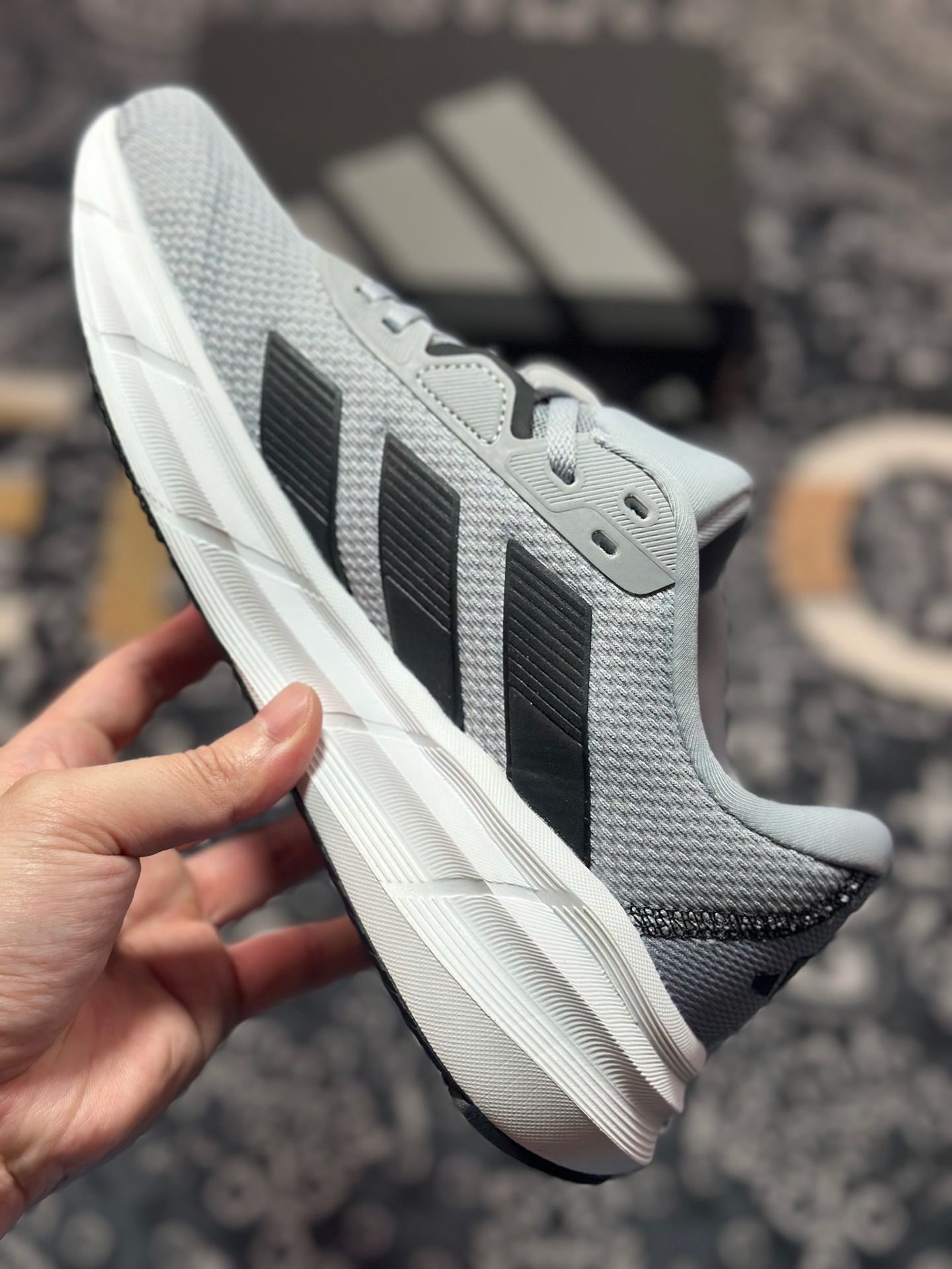 原装级别 adidas galaxy 7 GALAXY 7 舒适柔软防滑耐磨 低帮跑步鞋 ID8754-High Quatity Cheap Brand wholesale wholesaler seller Clothes Bags handbags Sneakers Top Fashion Clothing Shoes from China Factory Chinese suppliers best Quality Beautiful Price 原装级别 adidas galaxy 7 GALAXY 7 舒适柔软防滑耐磨 低帮跑步鞋 ID8754