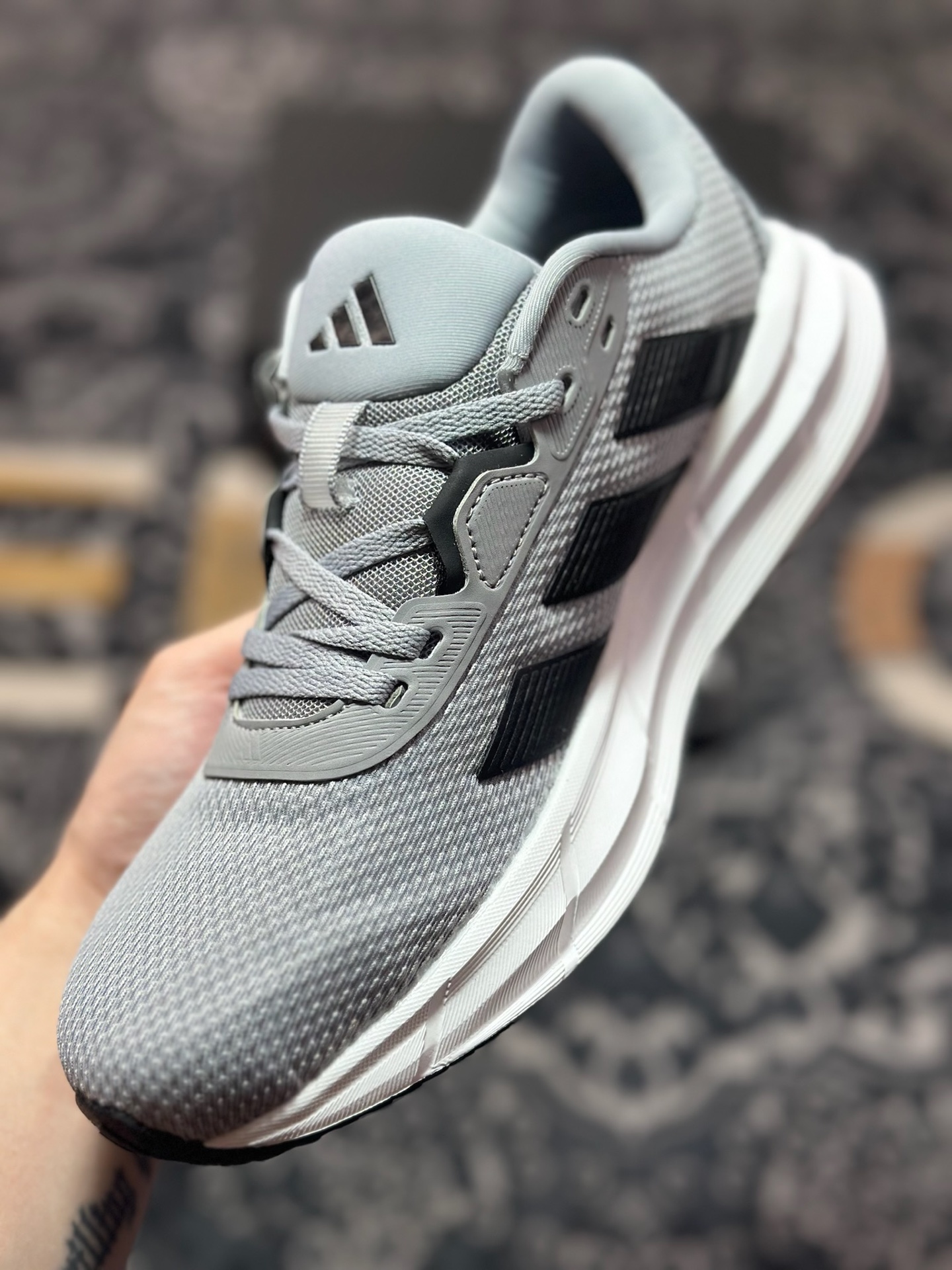 原装级别 adidas galaxy 7 GALAXY 7 舒适柔软防滑耐磨 低帮跑步鞋 ID8754-High Quatity Cheap Brand wholesale wholesaler seller Clothes Bags handbags Sneakers Top Fashion Clothing Shoes from China Factory Chinese suppliers best Quality Beautiful Price 原装级别 adidas galaxy 7 GALAXY 7 舒适柔软防滑耐磨 低帮跑步鞋 ID8754